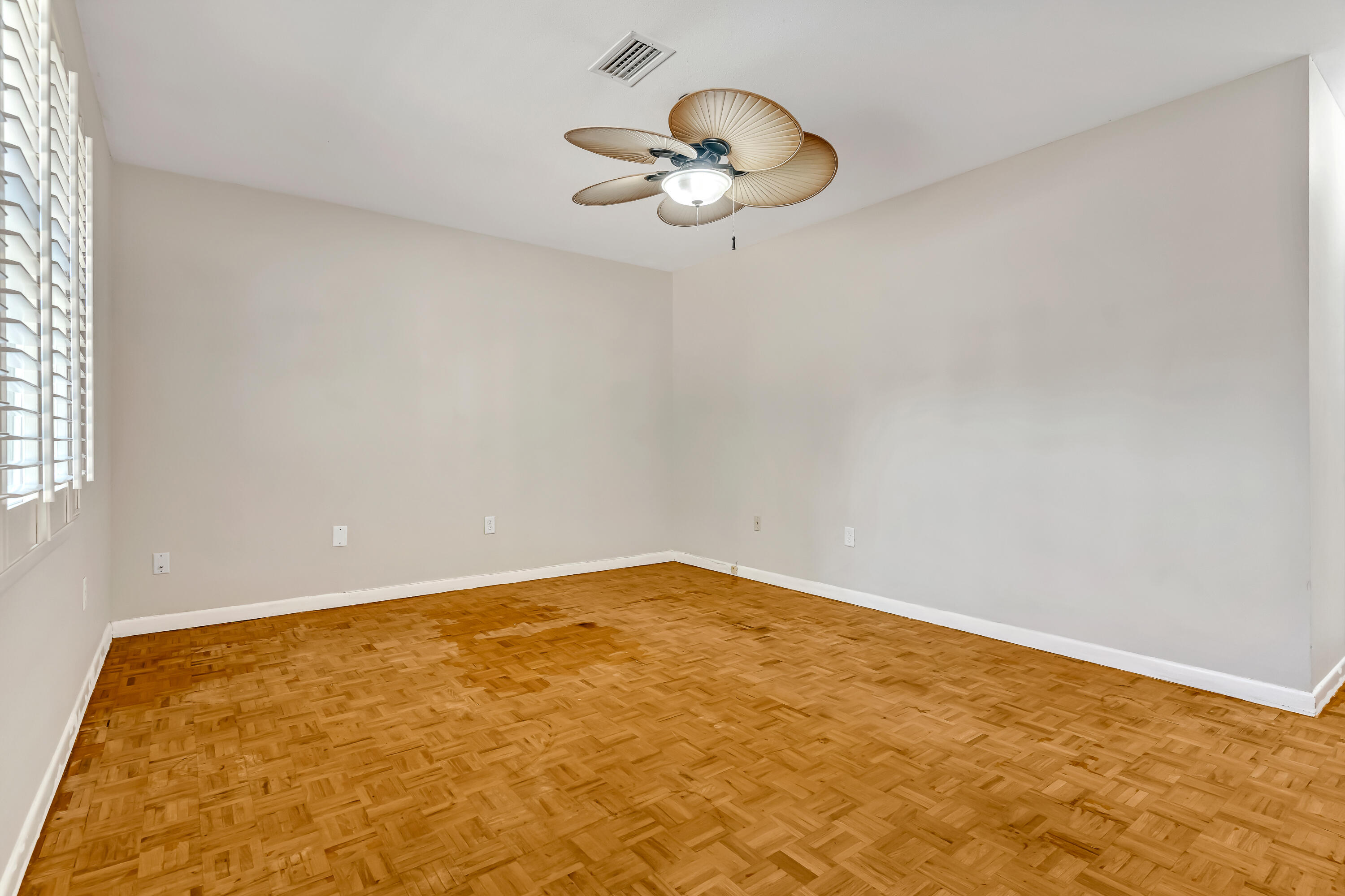 BAYOU POQUITO - Residential
