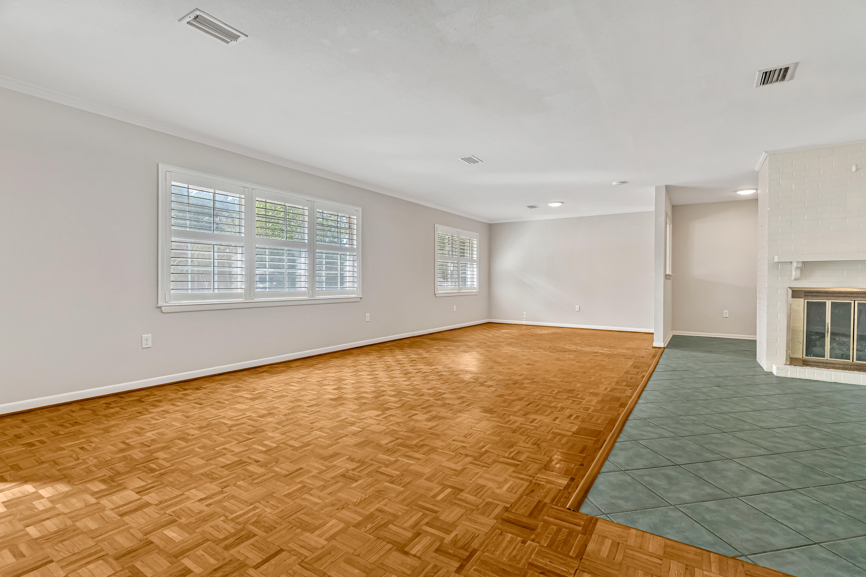 BAYOU POQUITO - Residential