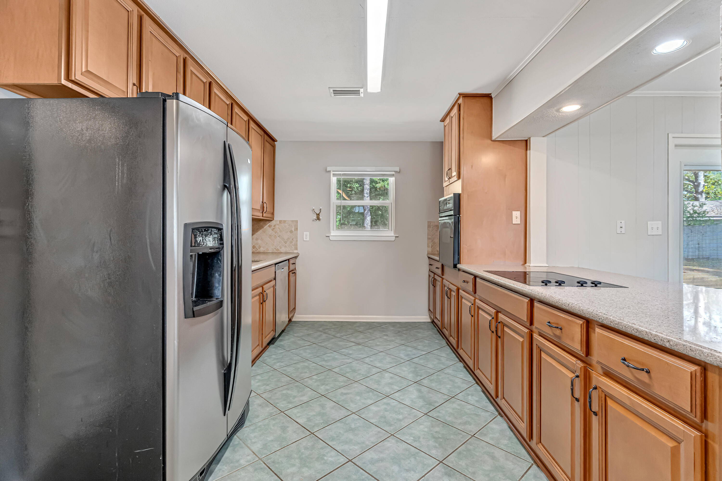 BAYOU POQUITO - Residential