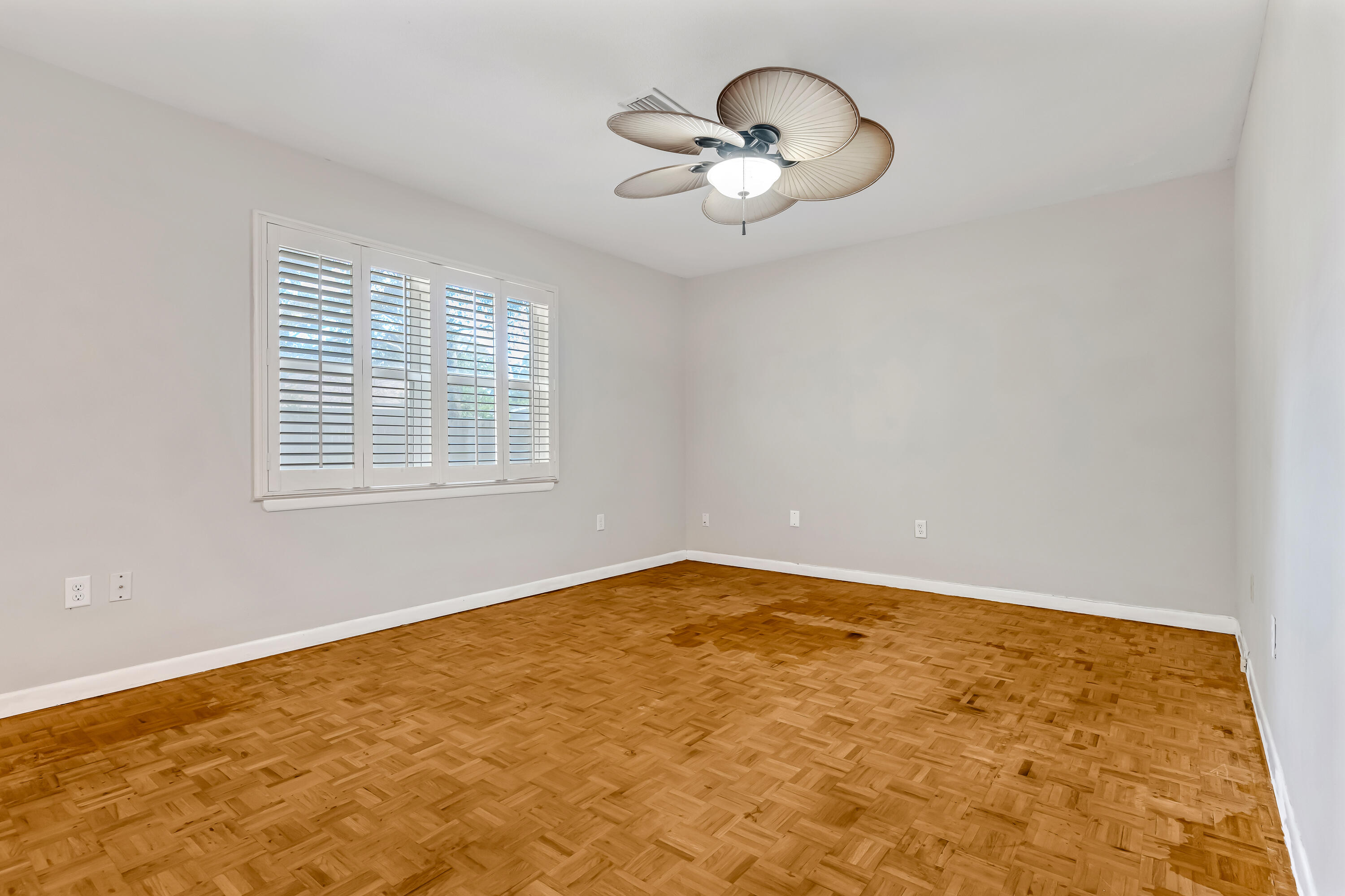 BAYOU POQUITO - Residential
