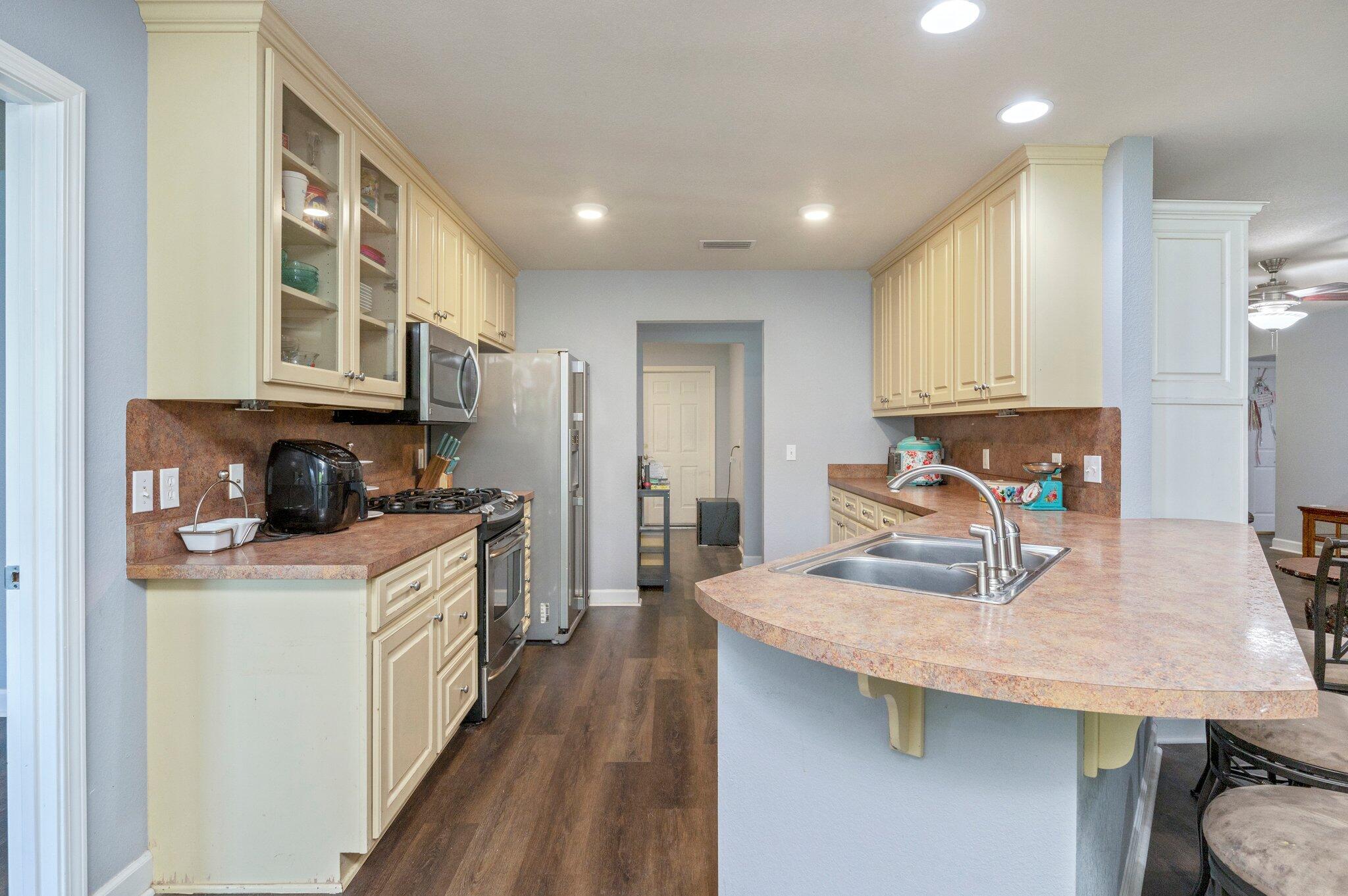 METES AND BOUNDS - Residential