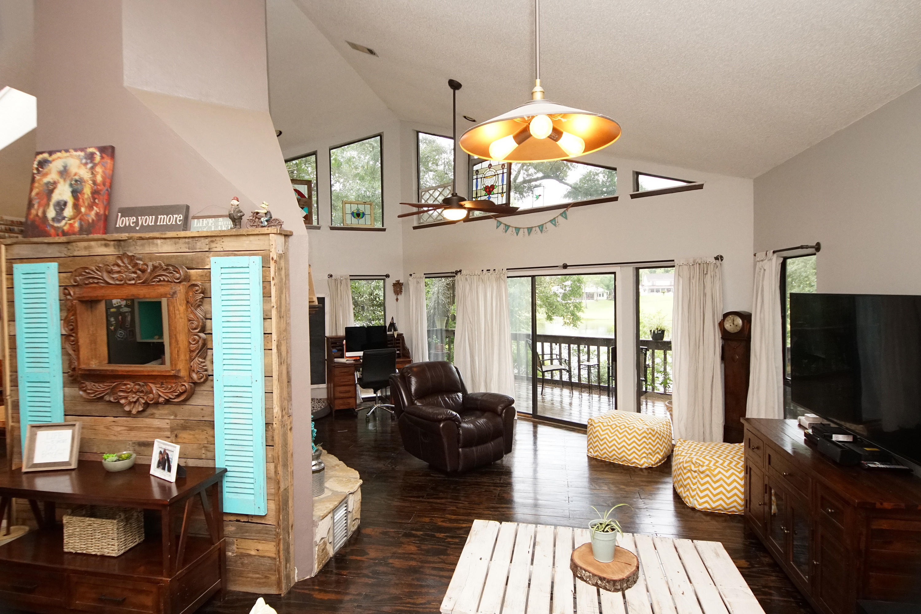 LAKE SHARON ESTATES - Residential