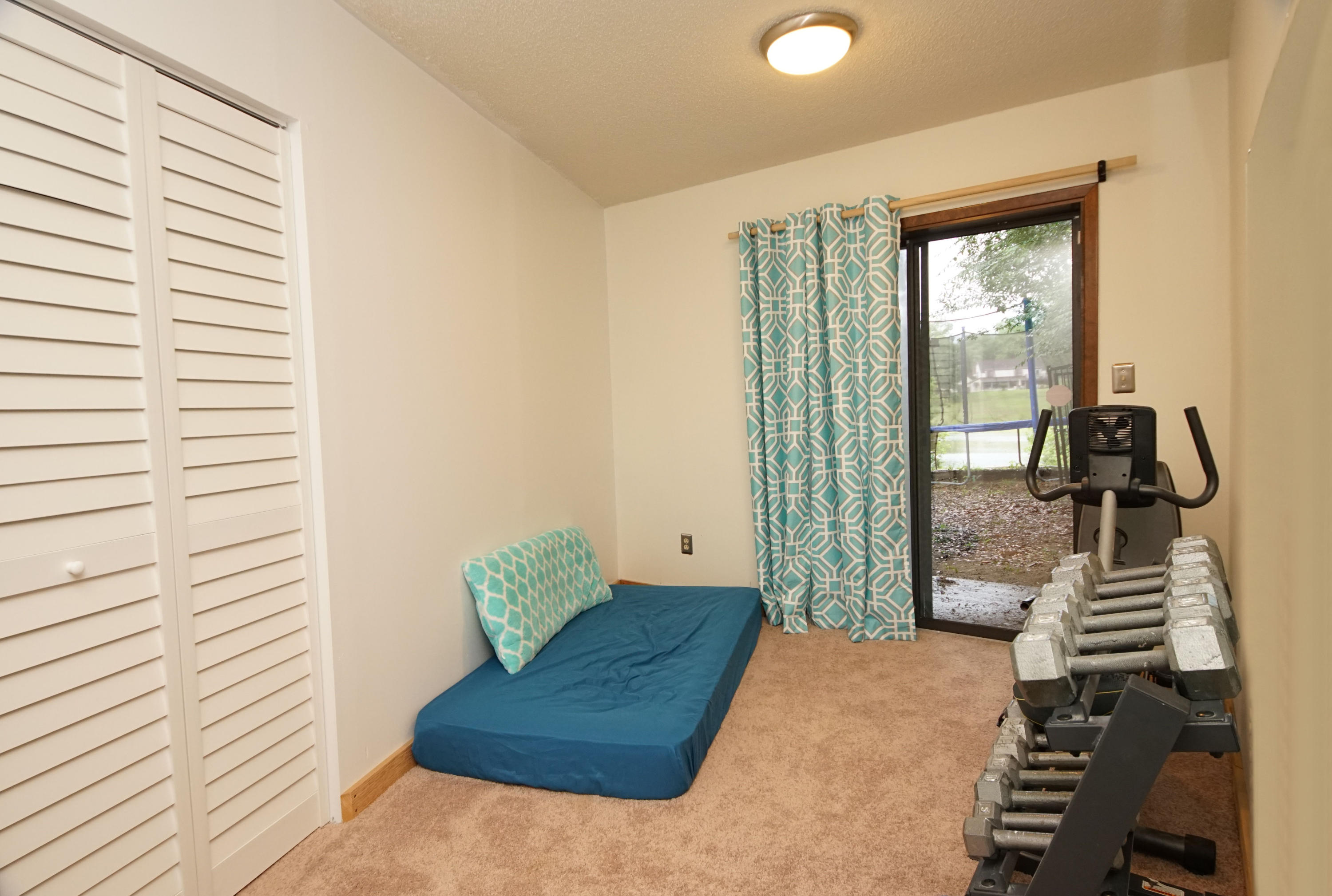 LAKE SHARON ESTATES - Residential