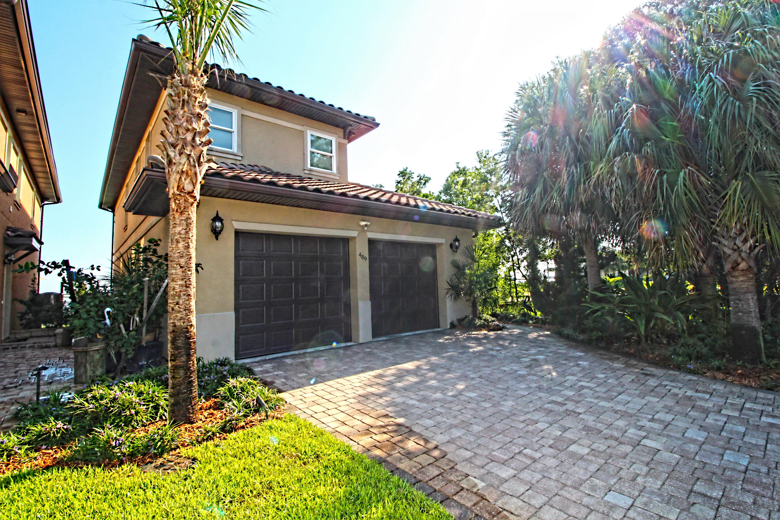 SOUNDVIEW LANDING - Residential