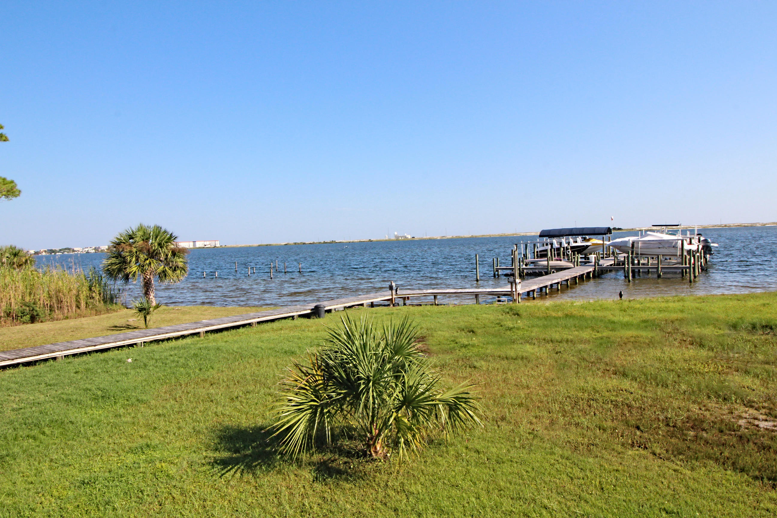 SOUNDVIEW LANDING - Residential