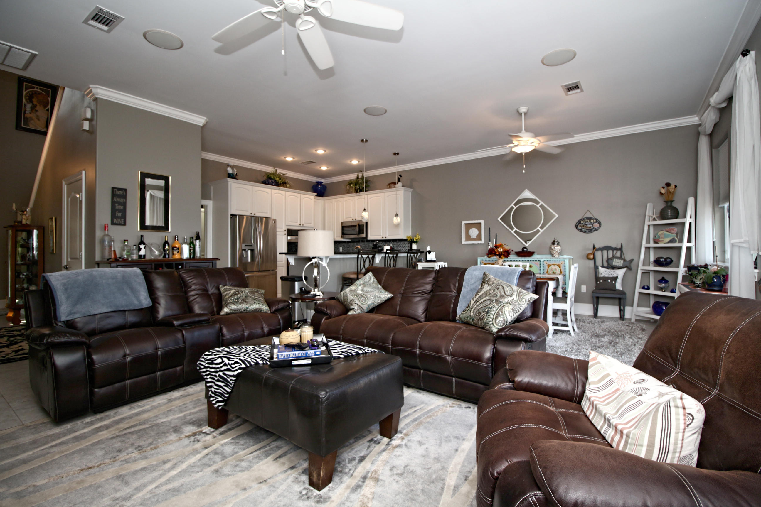 SOUNDVIEW LANDING - Residential