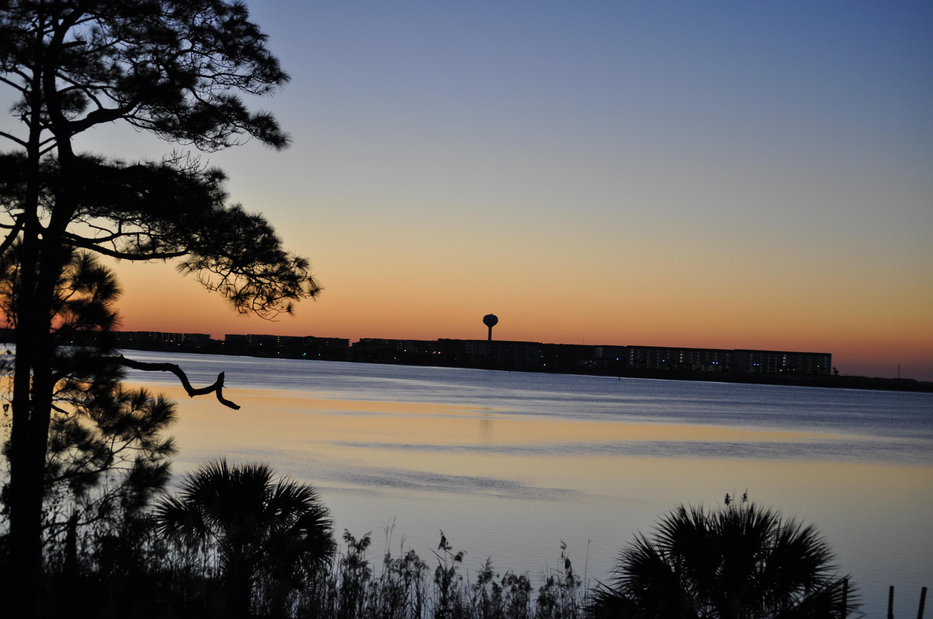 SOUNDVIEW LANDING - Residential