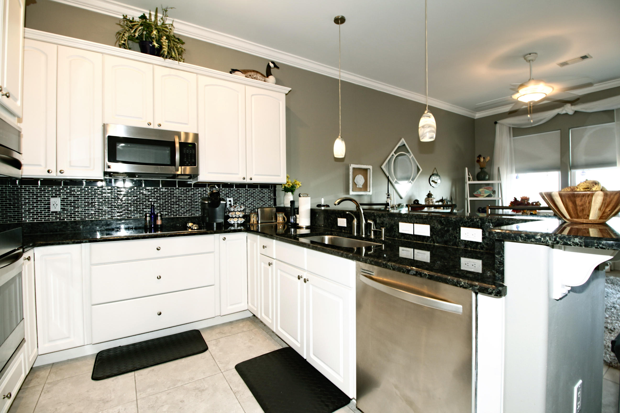 SOUNDVIEW LANDING - Residential