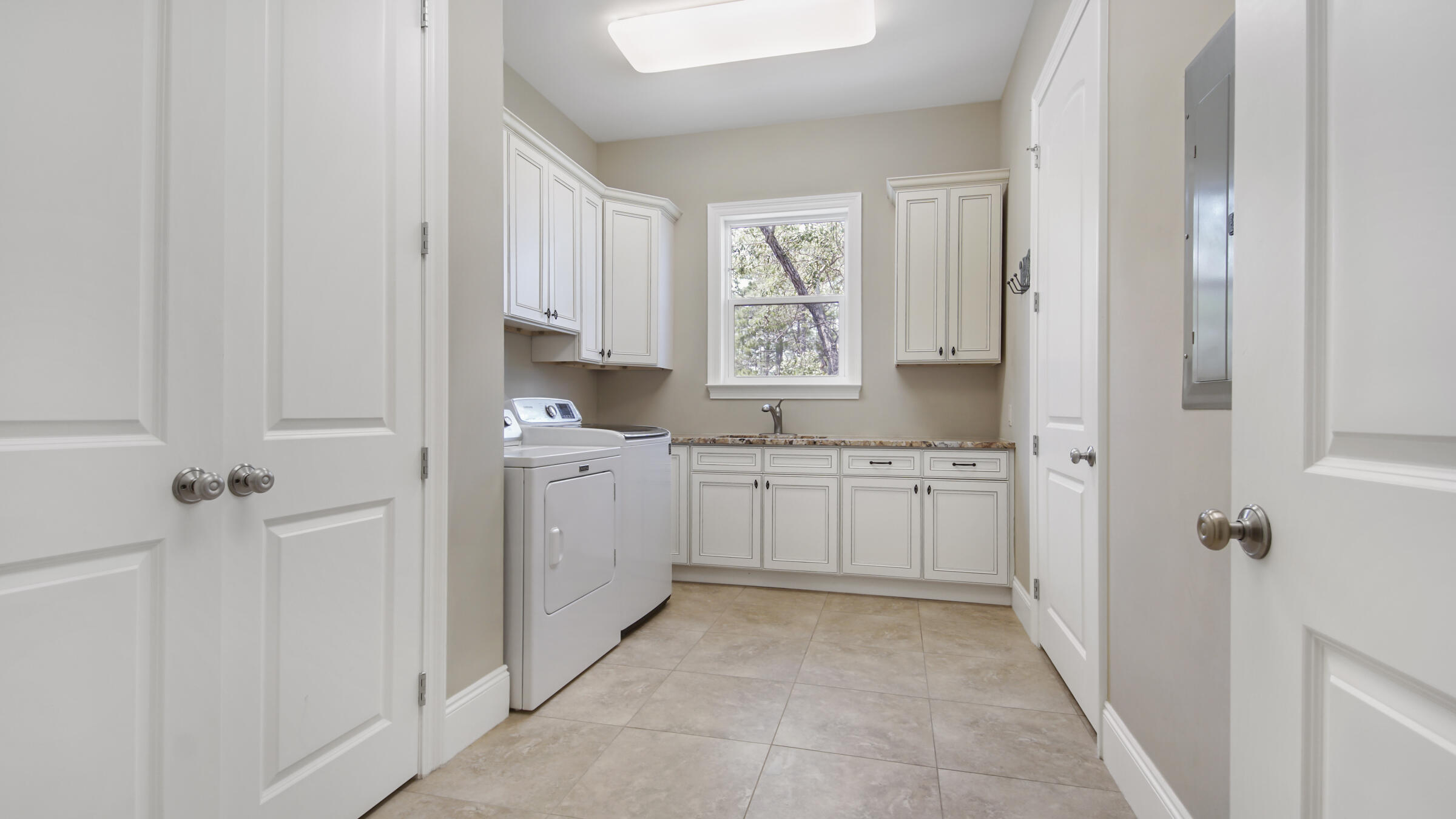 DRIFTWOOD ESTATES - Residential