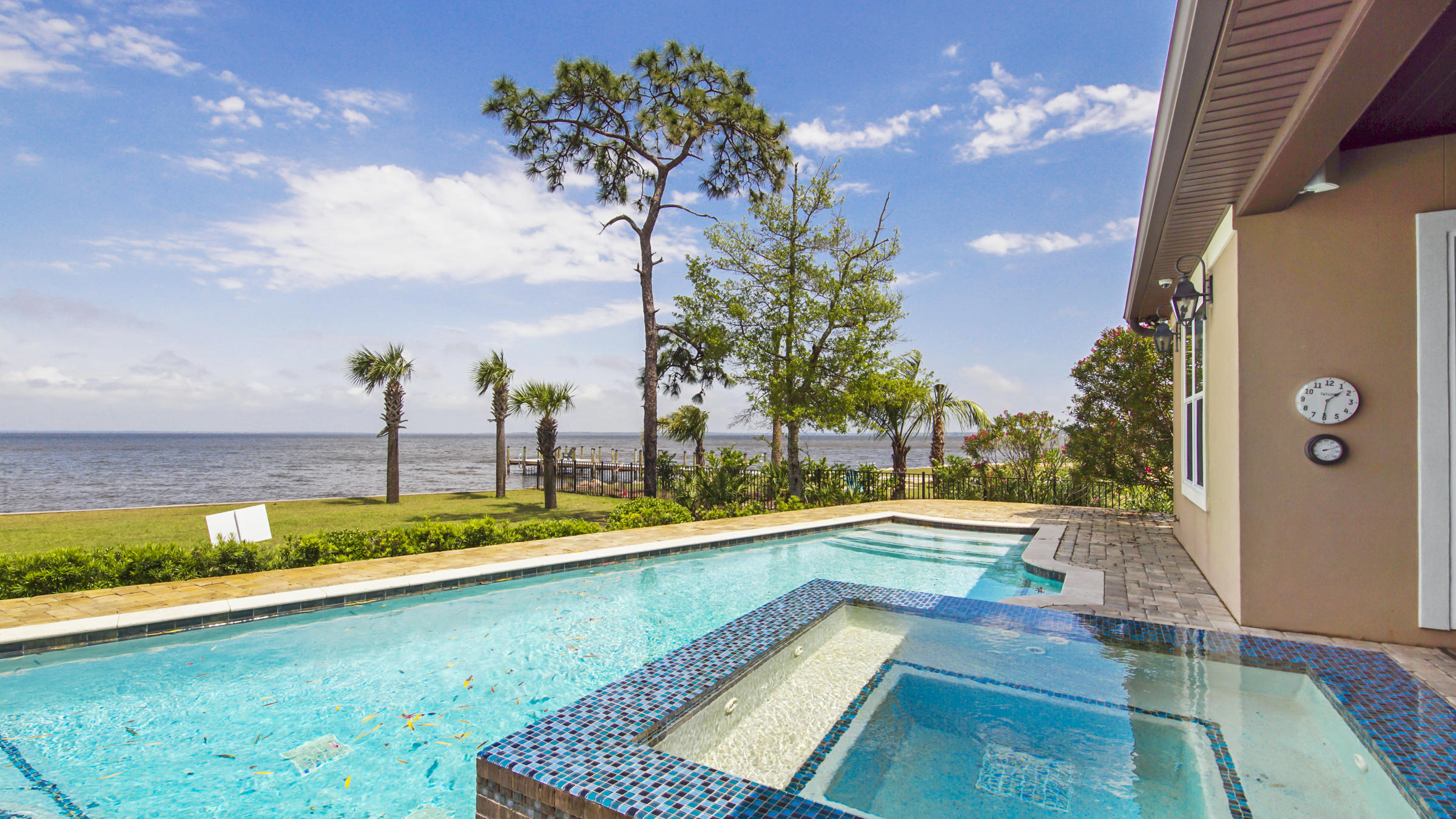 DRIFTWOOD ESTATES - Residential