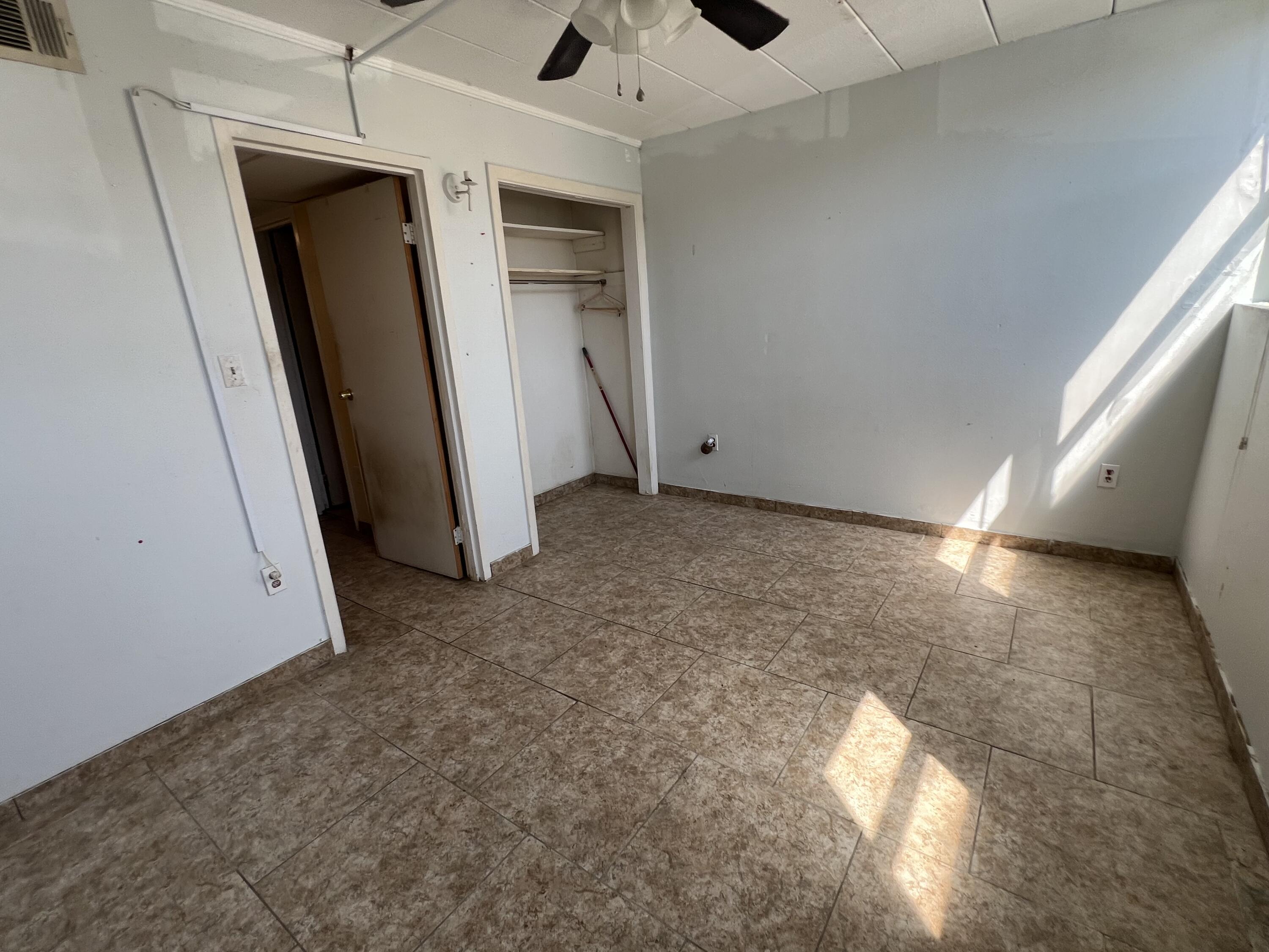 SEA PALM CONDO - Residential