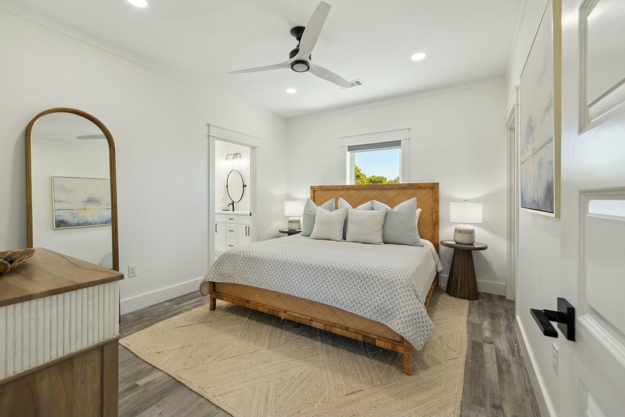 SEA POINTE - Residential