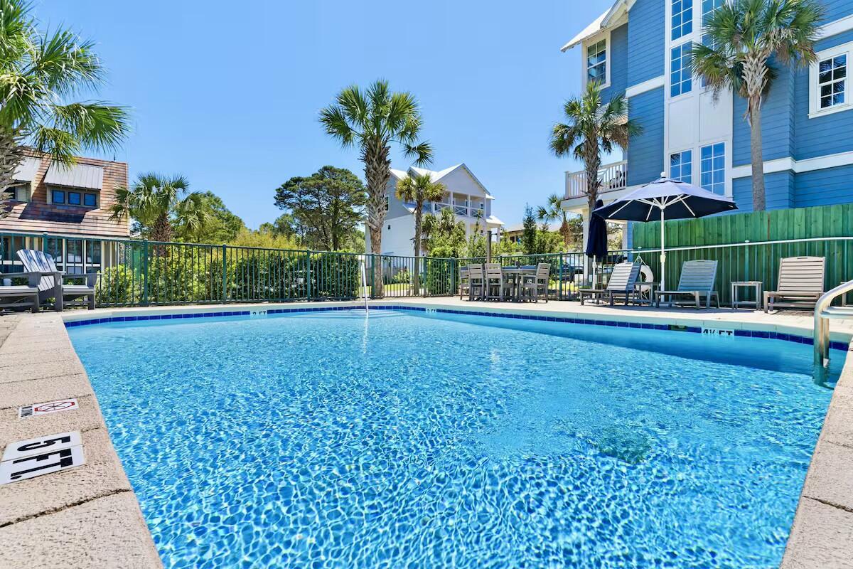 33 Maritime Way