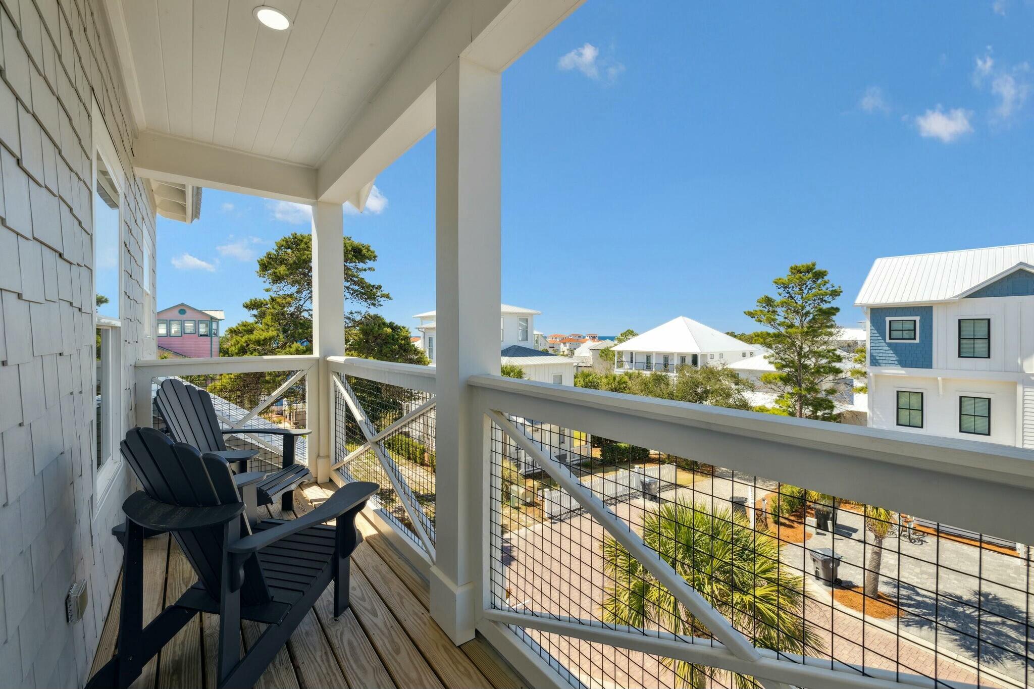 SEA POINTE - Residential