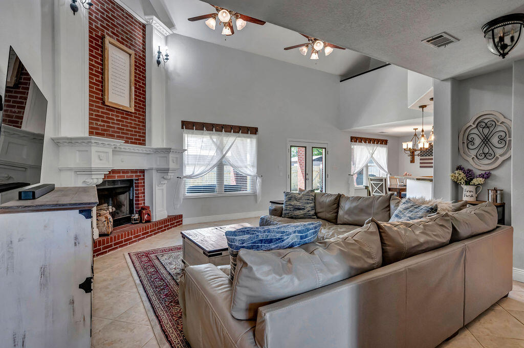 MINGER S/D 1ST ADDN - Residential