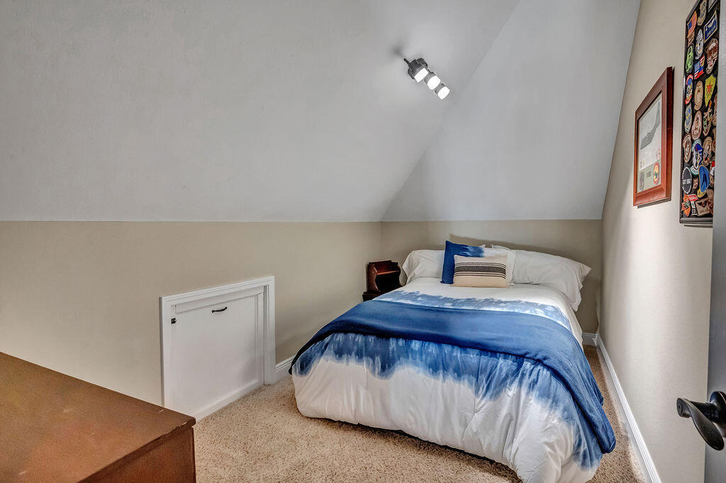 MINGER S/D 1ST ADDN - Residential