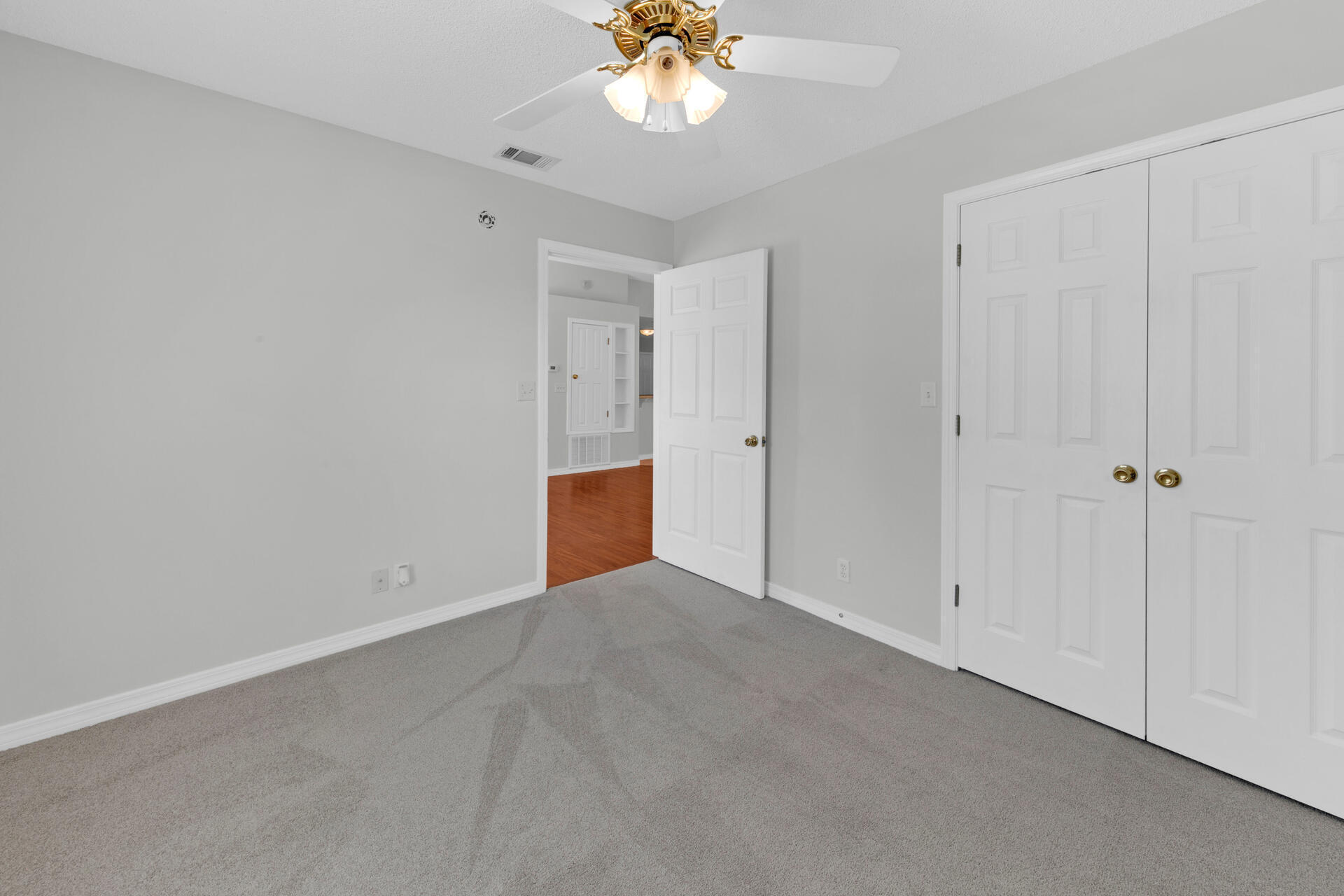 BRENTOM PLACE TOWNHOMES - Residential