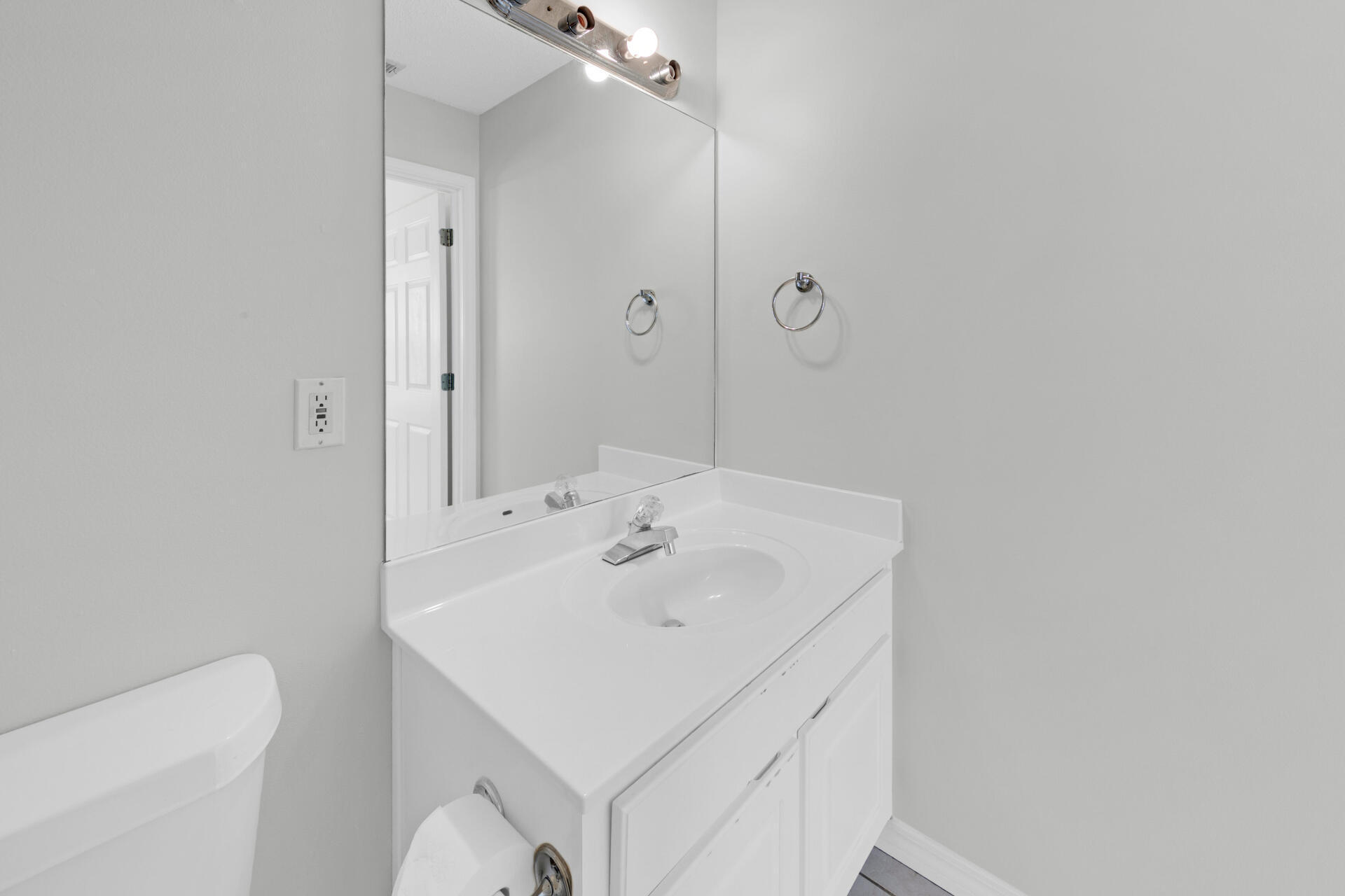 BRENTOM PLACE TOWNHOMES - Residential