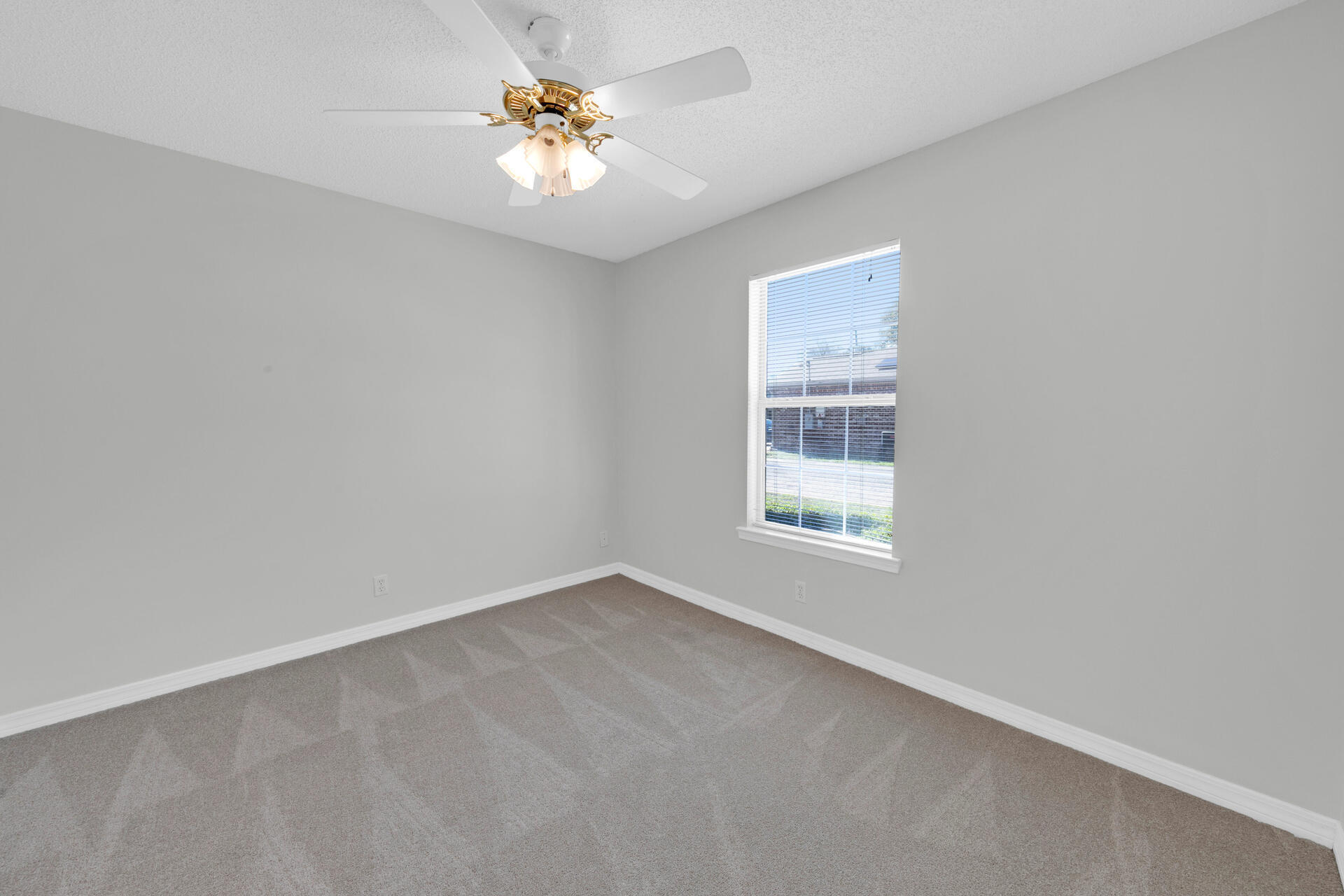 BRENTOM PLACE TOWNHOMES - Residential