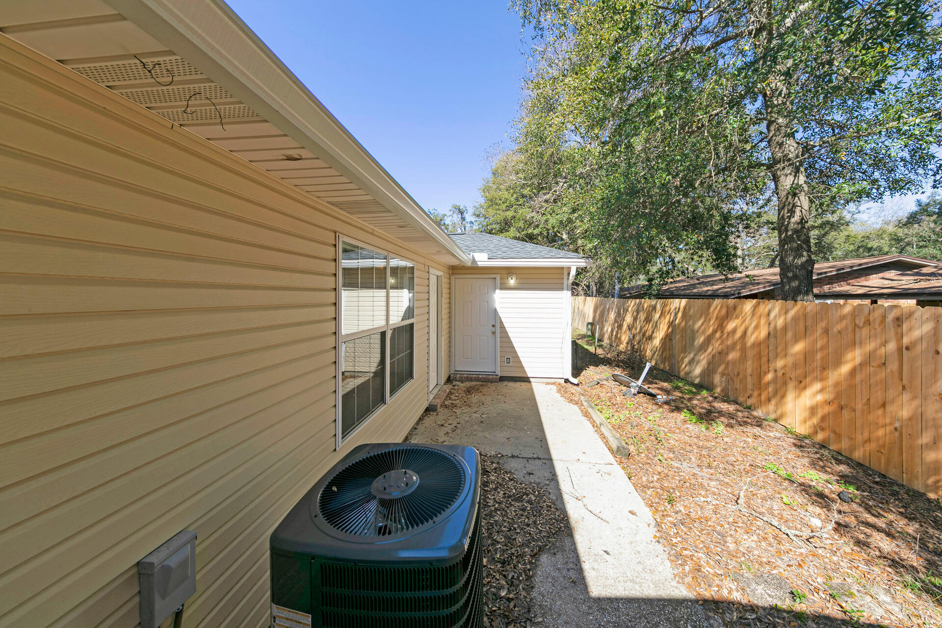 BRENTOM PLACE TOWNHOMES - Residential