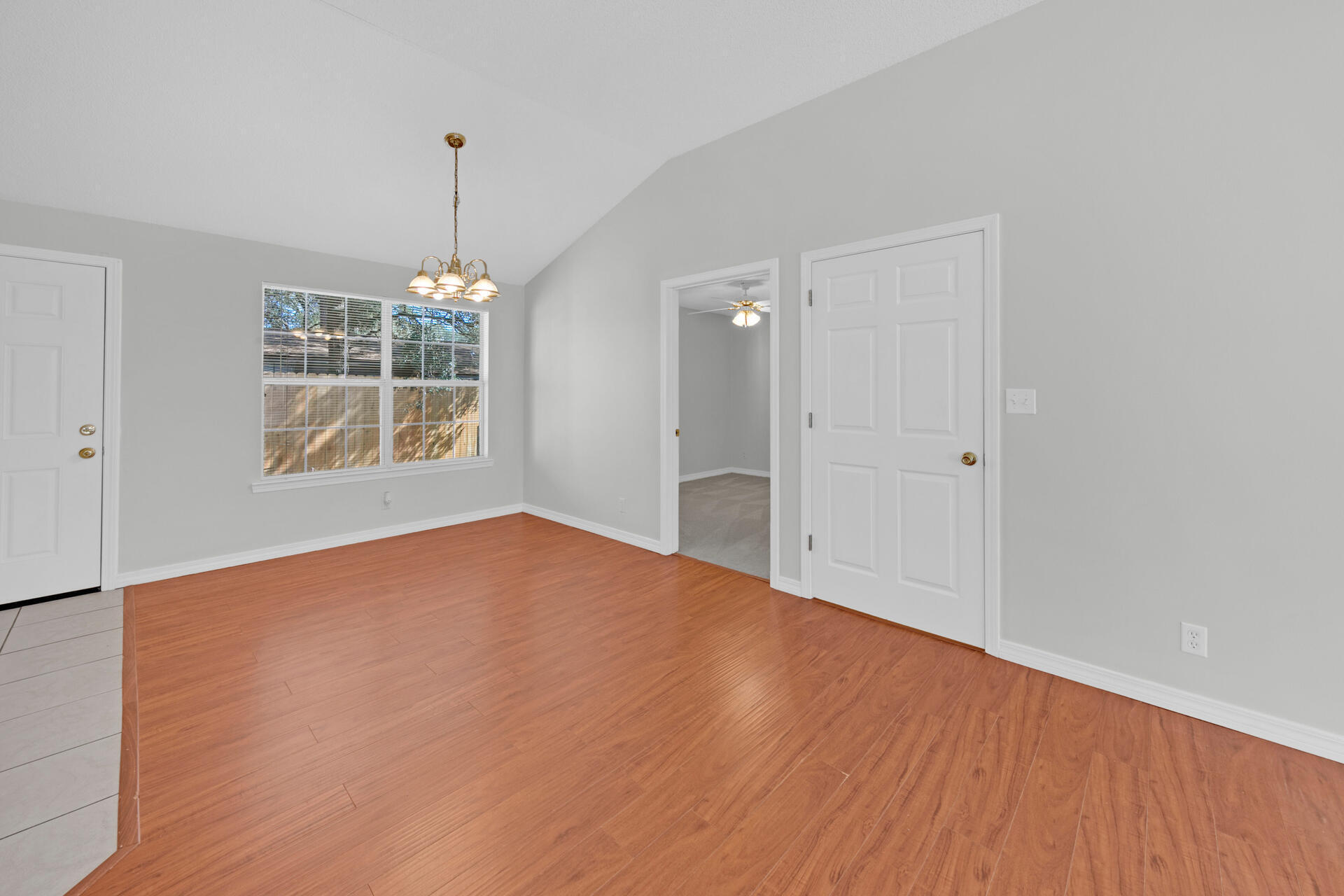 BRENTOM PLACE TOWNHOMES - Residential