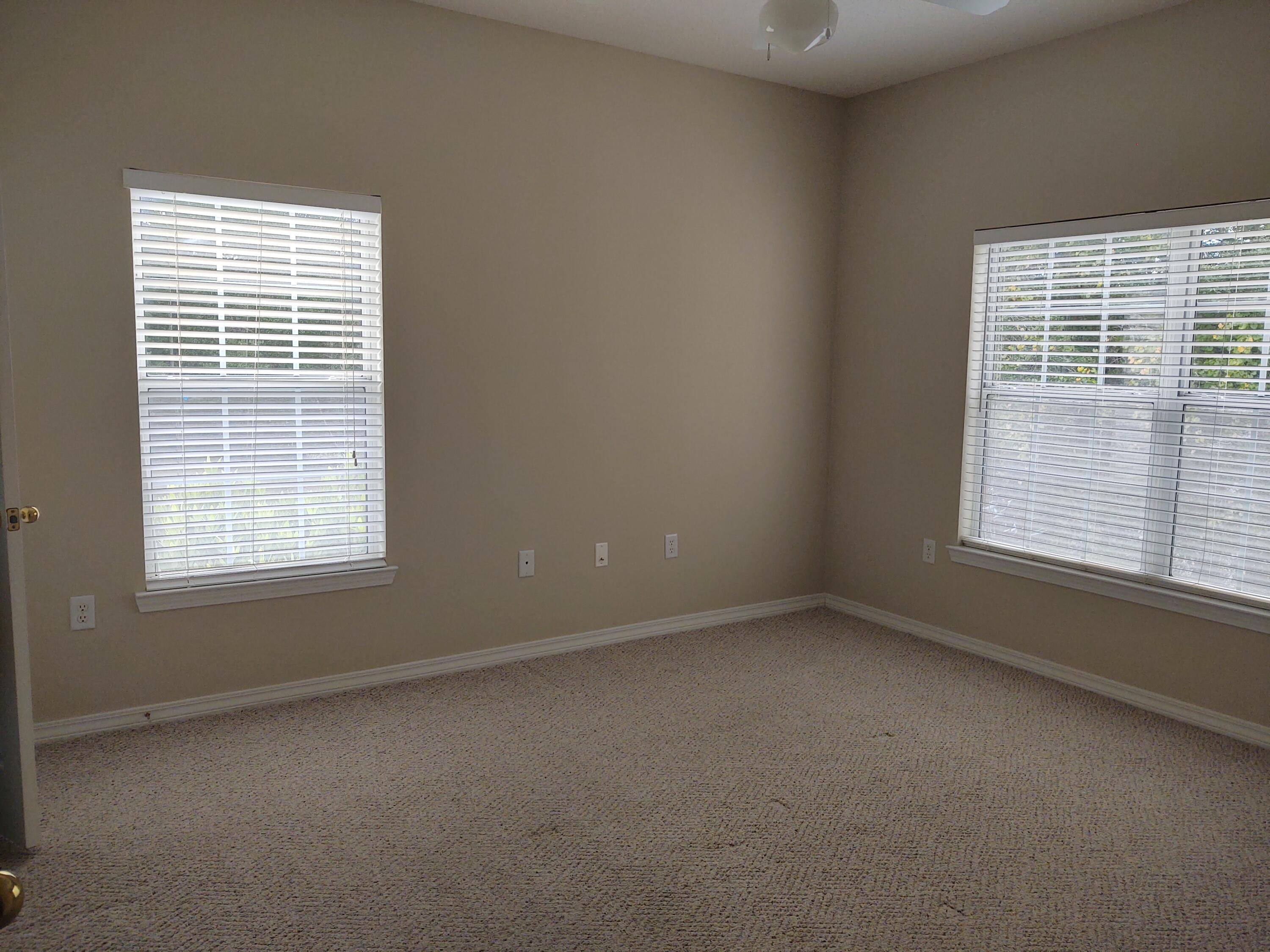 THE OAKS AT NICEVILLE - Residential Lease