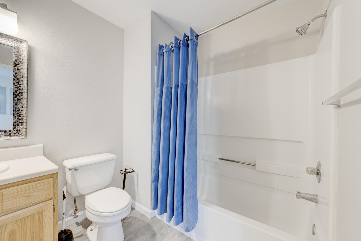 INDIAN LAKE - Residential