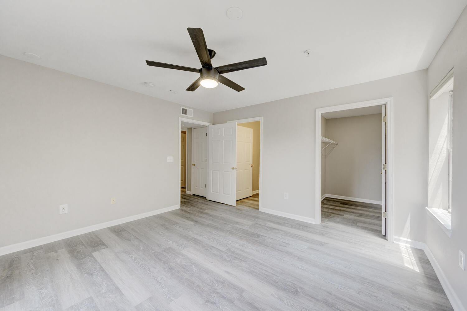 INDIAN LAKE - Residential