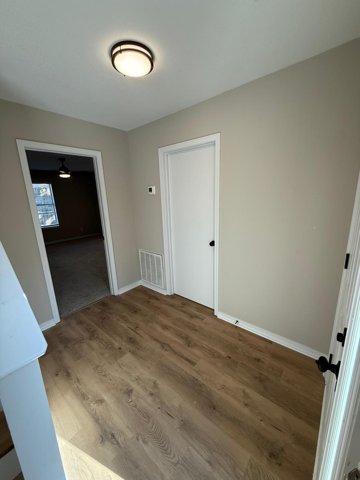 MONAHAN MANOR - Residential