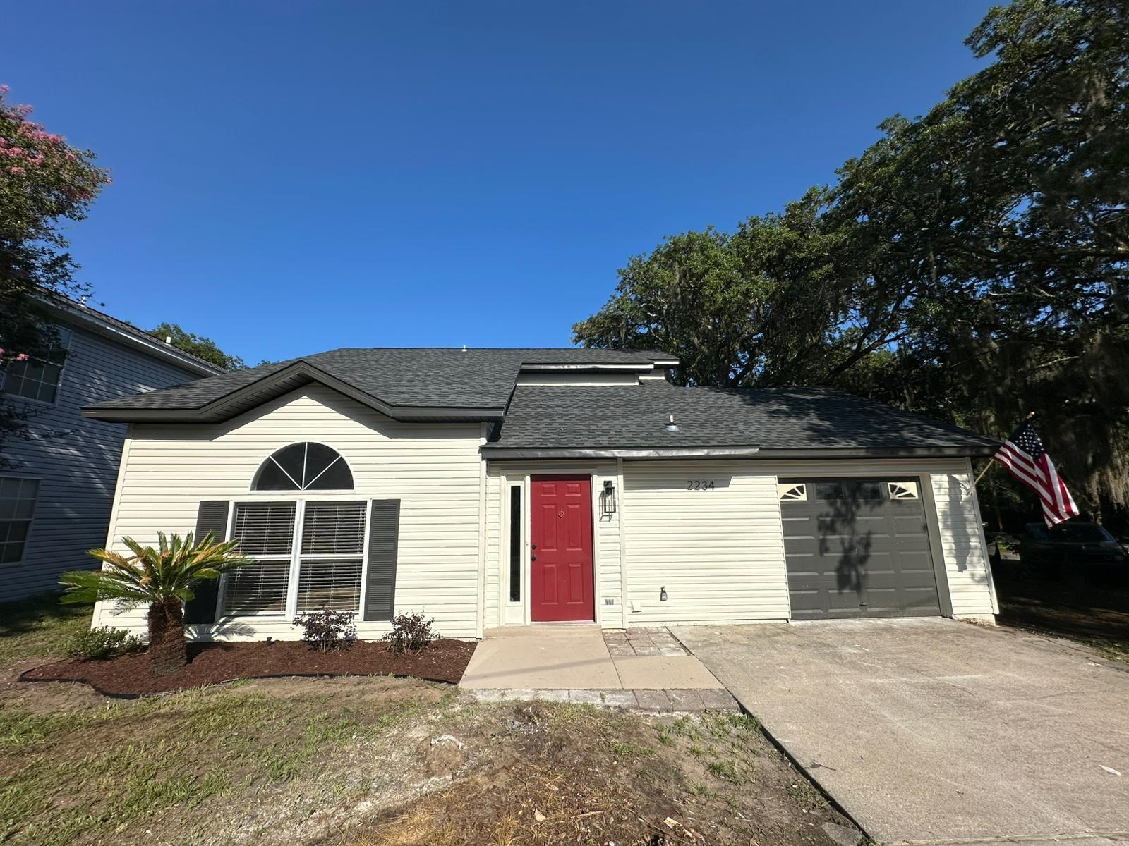 MONAHAN MANOR - Residential