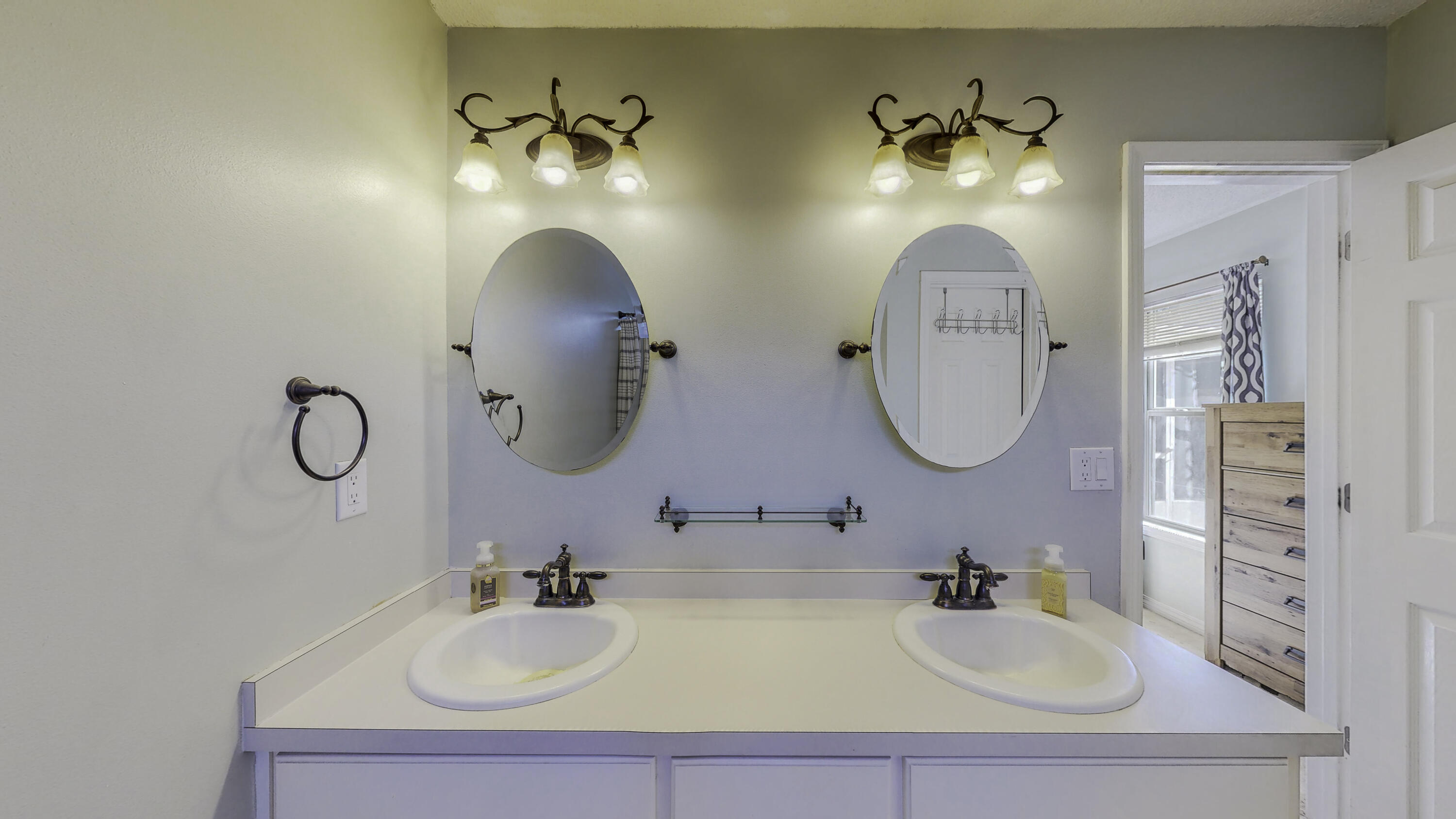 CORONADO VILLAGE PH 3 - Residential