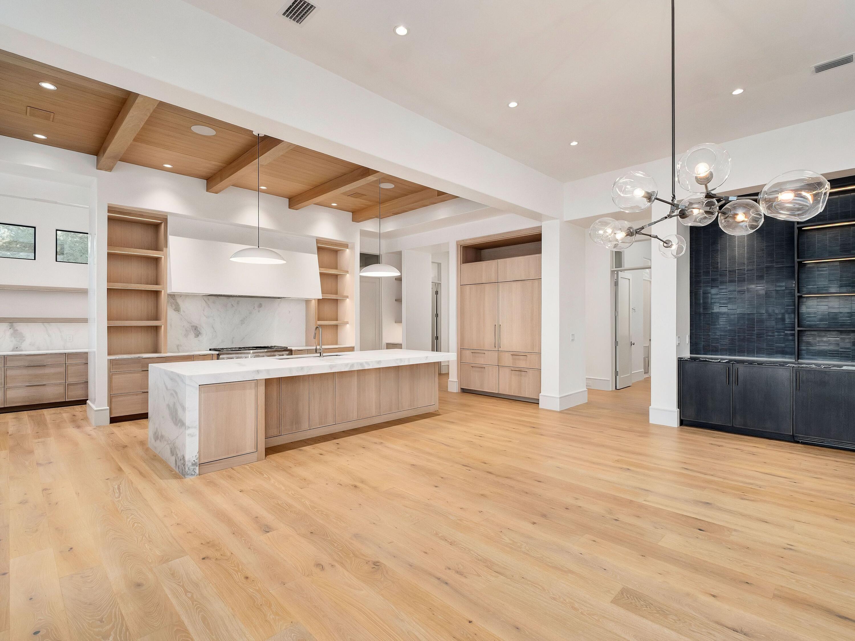 BAY PINES - Residential