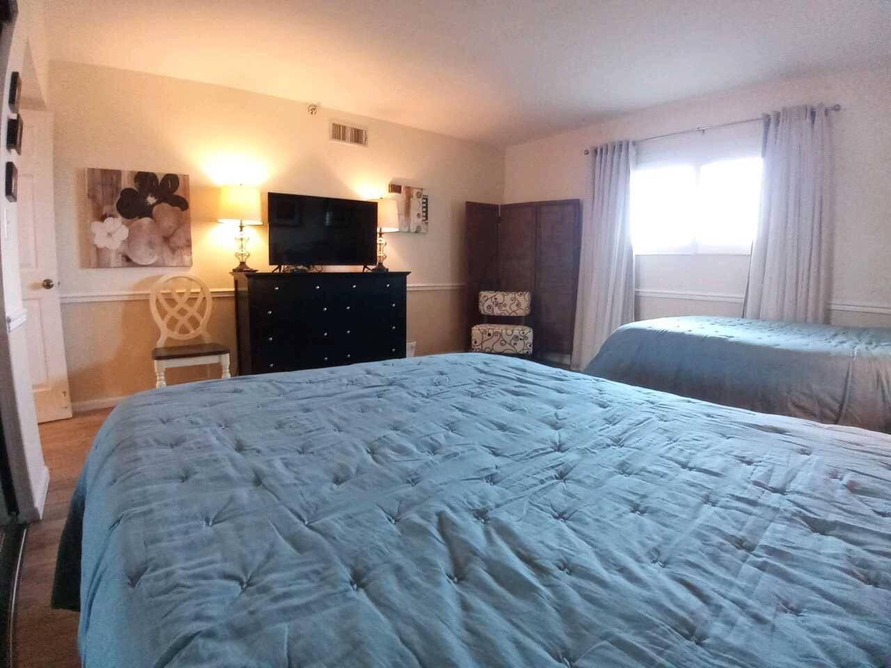 BREAKERS EAST CONDO - Residential