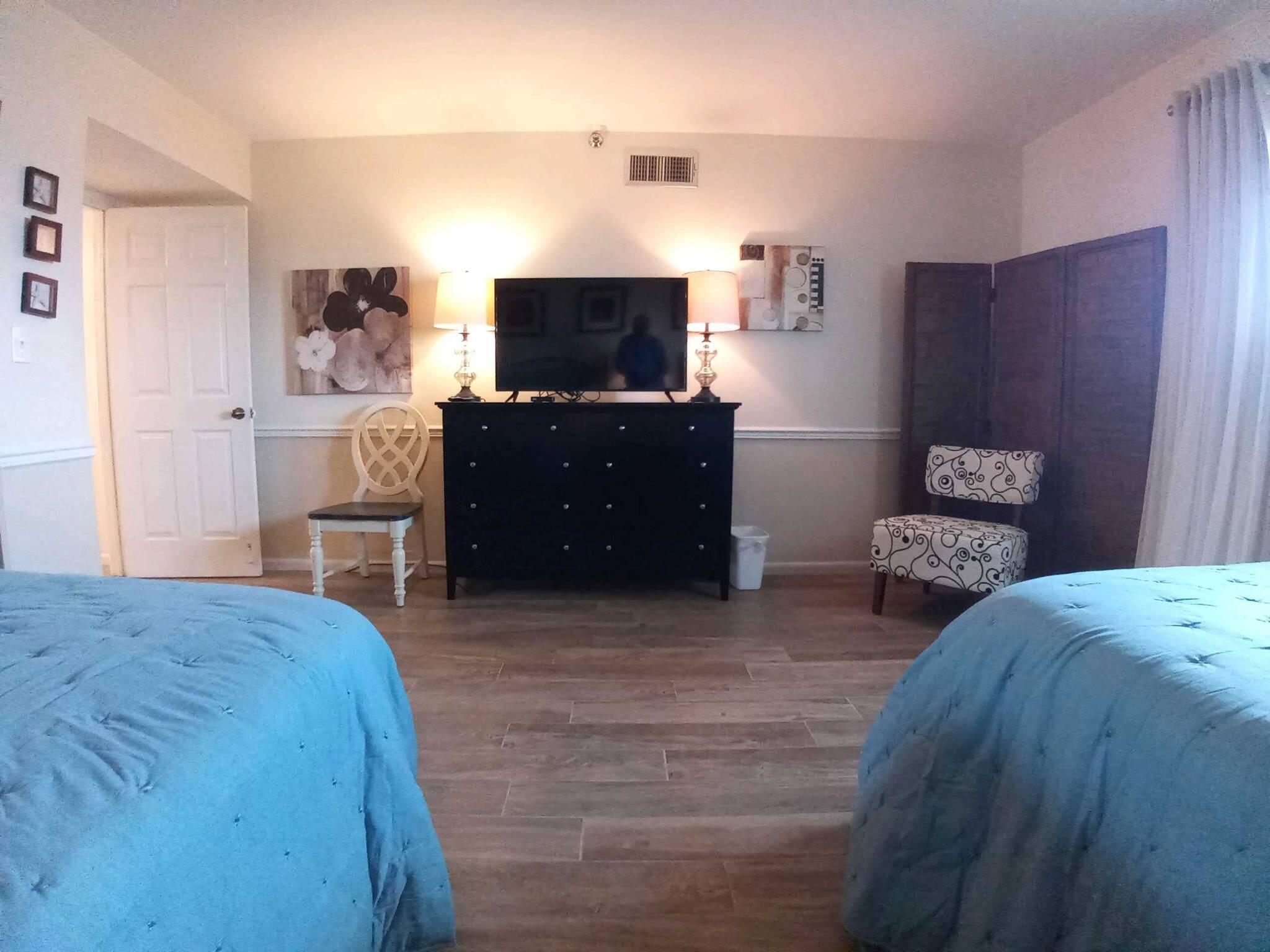 BREAKERS EAST CONDO - Residential