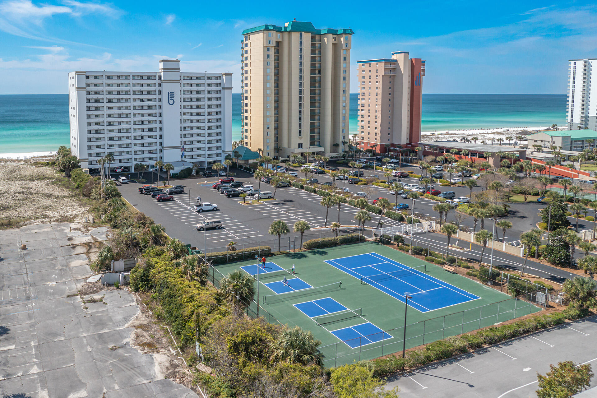 BREAKERS EAST CONDO - Residential