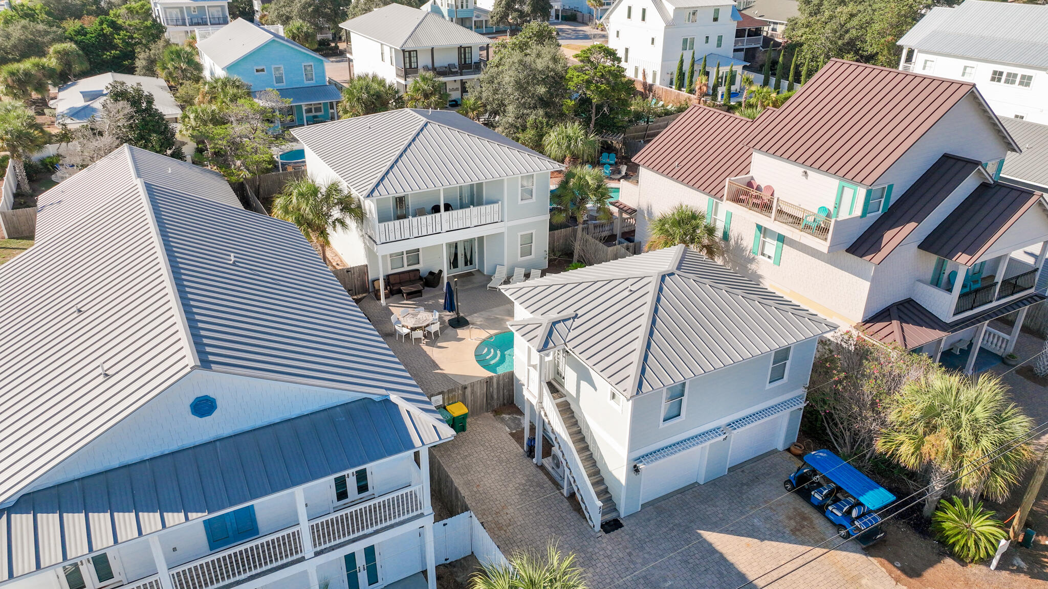 CRYSTAL BEACH - Residential