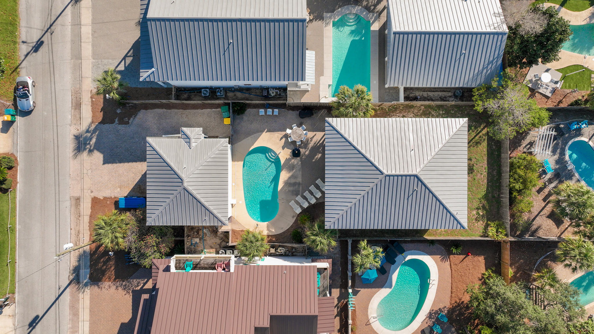 CRYSTAL BEACH - Residential