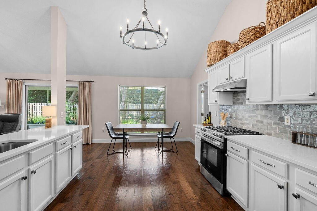 PARKWOOD ESTATES PH 7 - Residential