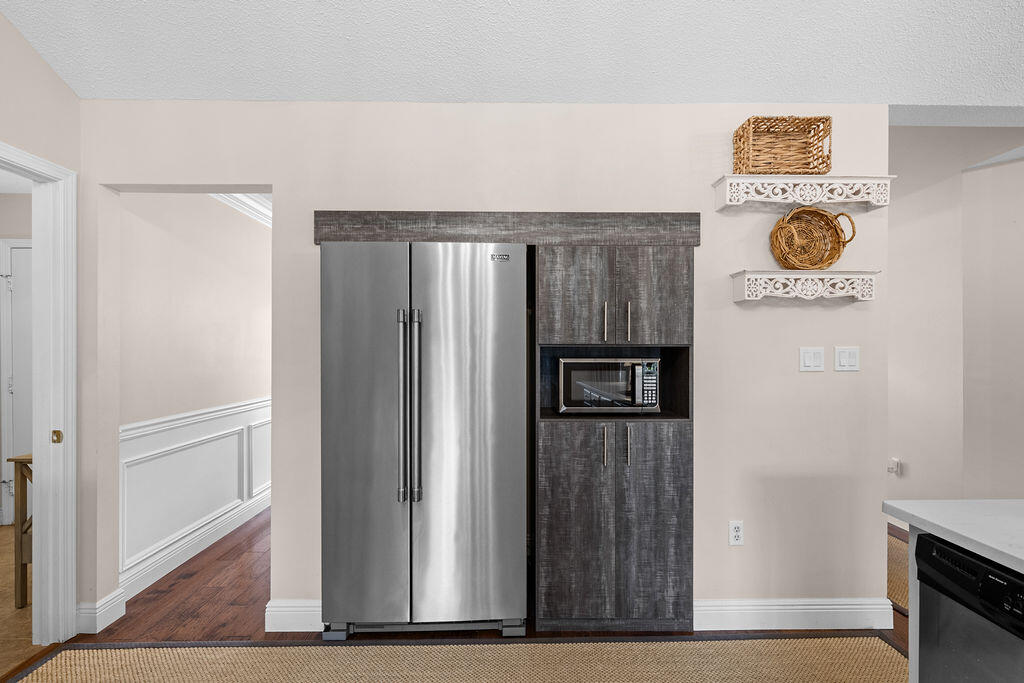 PARKWOOD ESTATES PH 7 - Residential