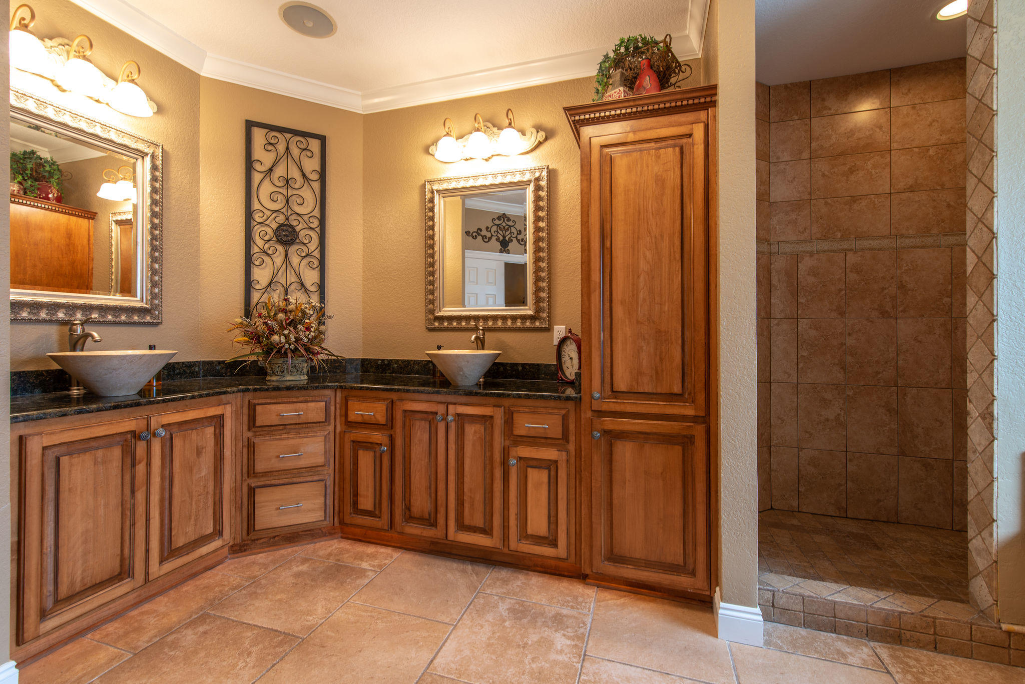 MAGNOLIA HARBOR - Residential