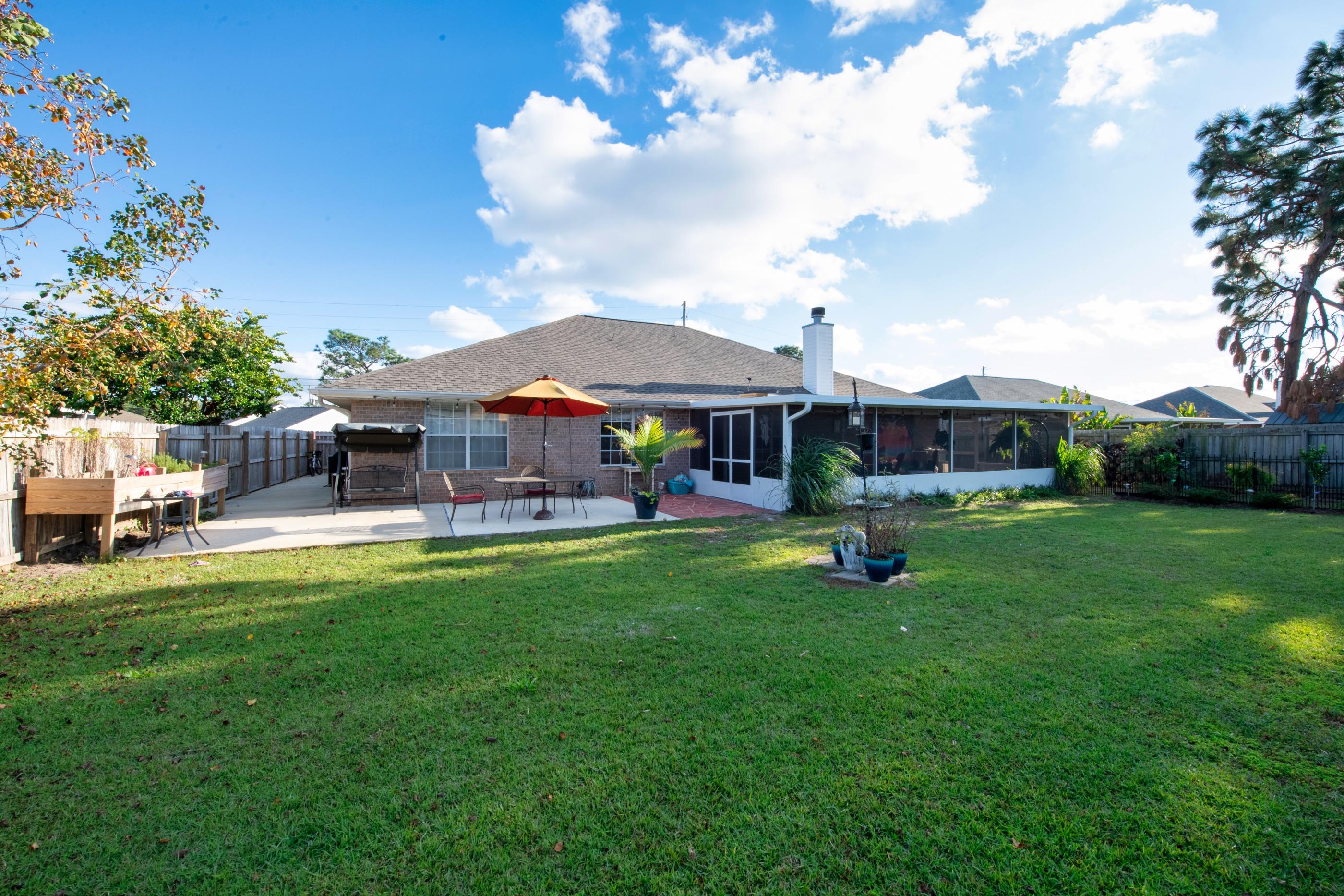 HAMPTON RIDGE ESTATES - Residential