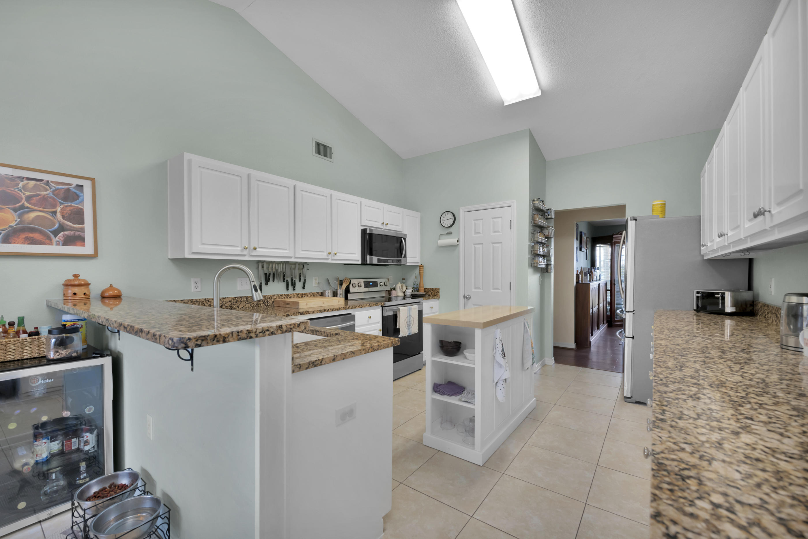 HAMPTON RIDGE ESTATES - Residential