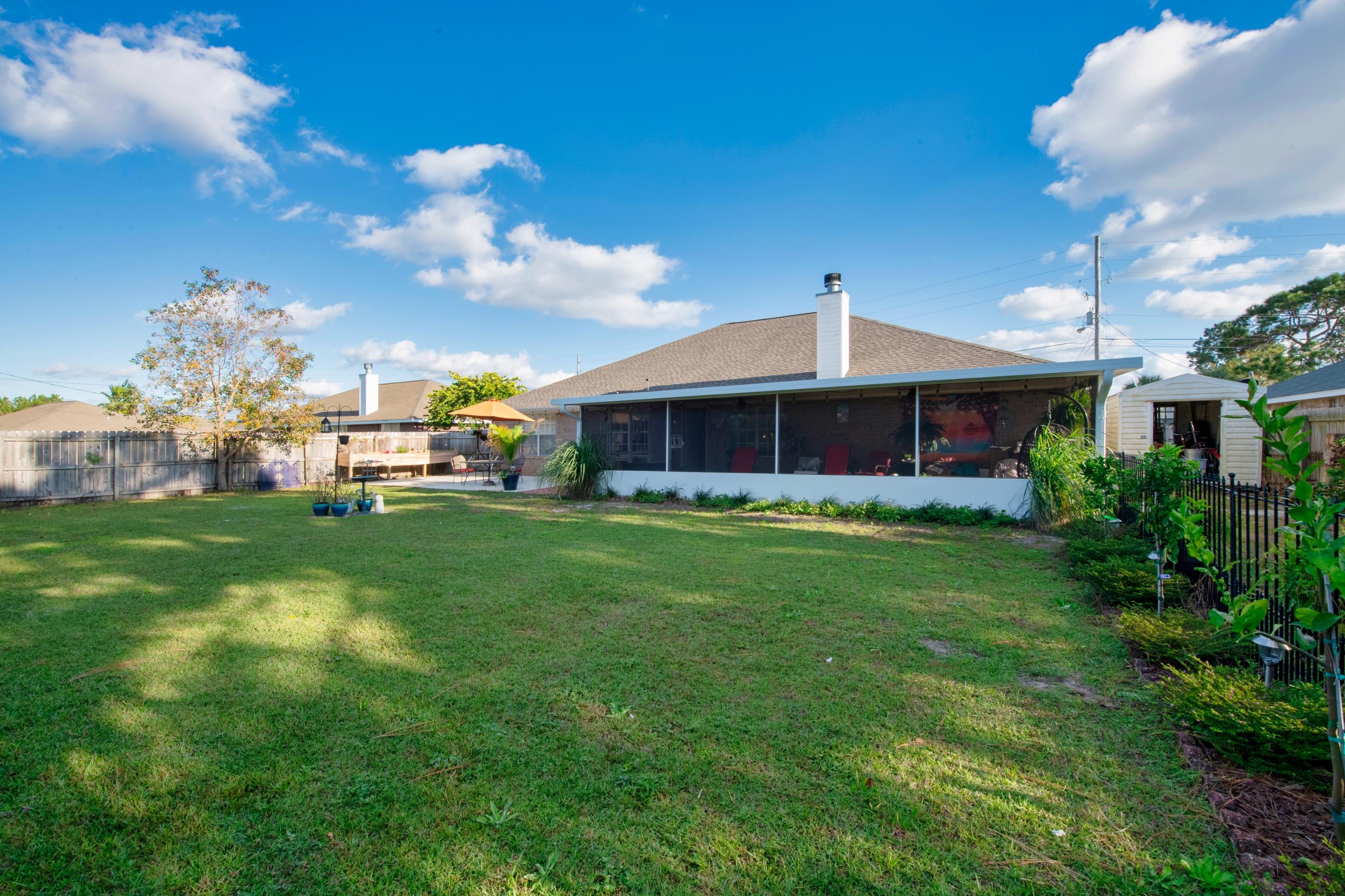 HAMPTON RIDGE ESTATES - Residential