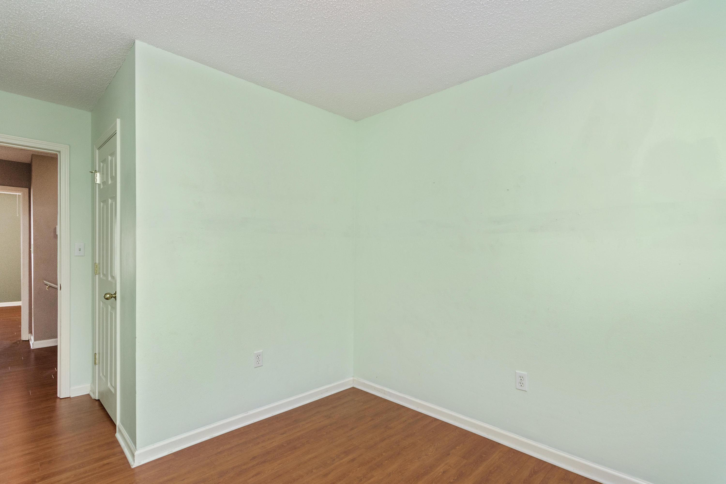 ROLLING PINES T/H LOT 1 BLK B - Residential