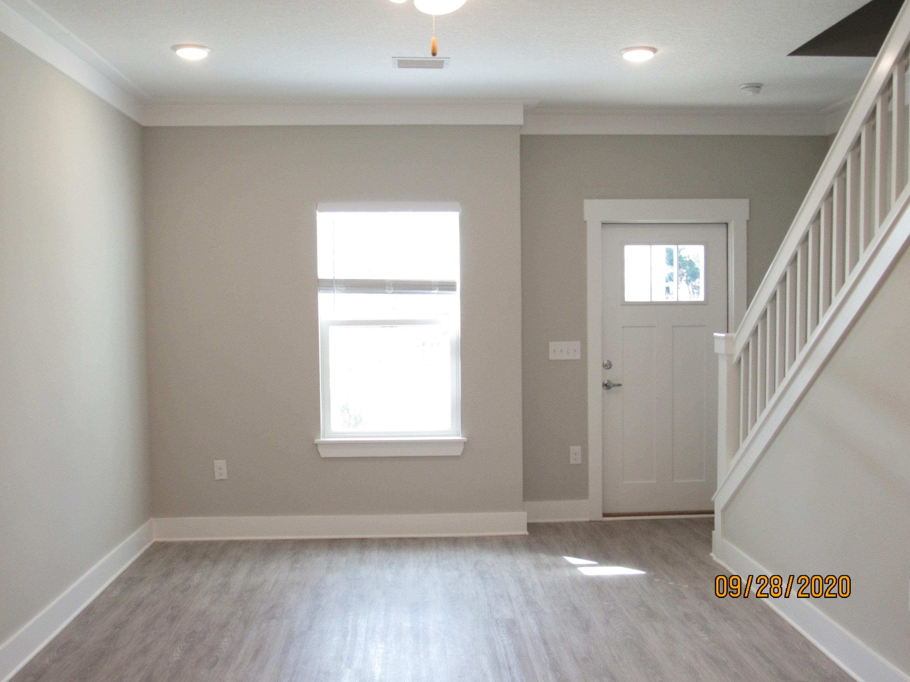 VERANDAS AT FREEPORT - Residential Lease