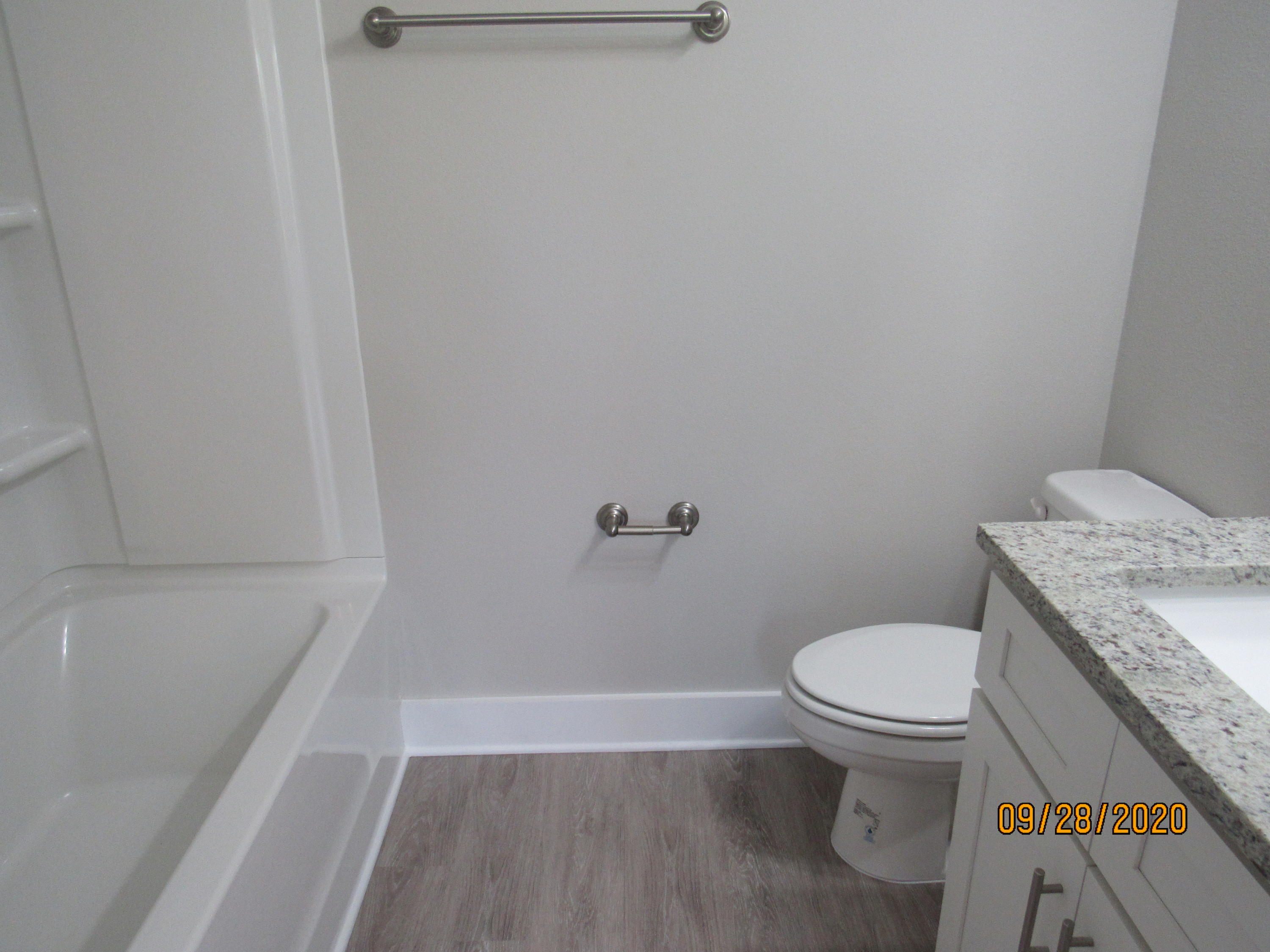VERANDAS AT FREEPORT - Residential Lease