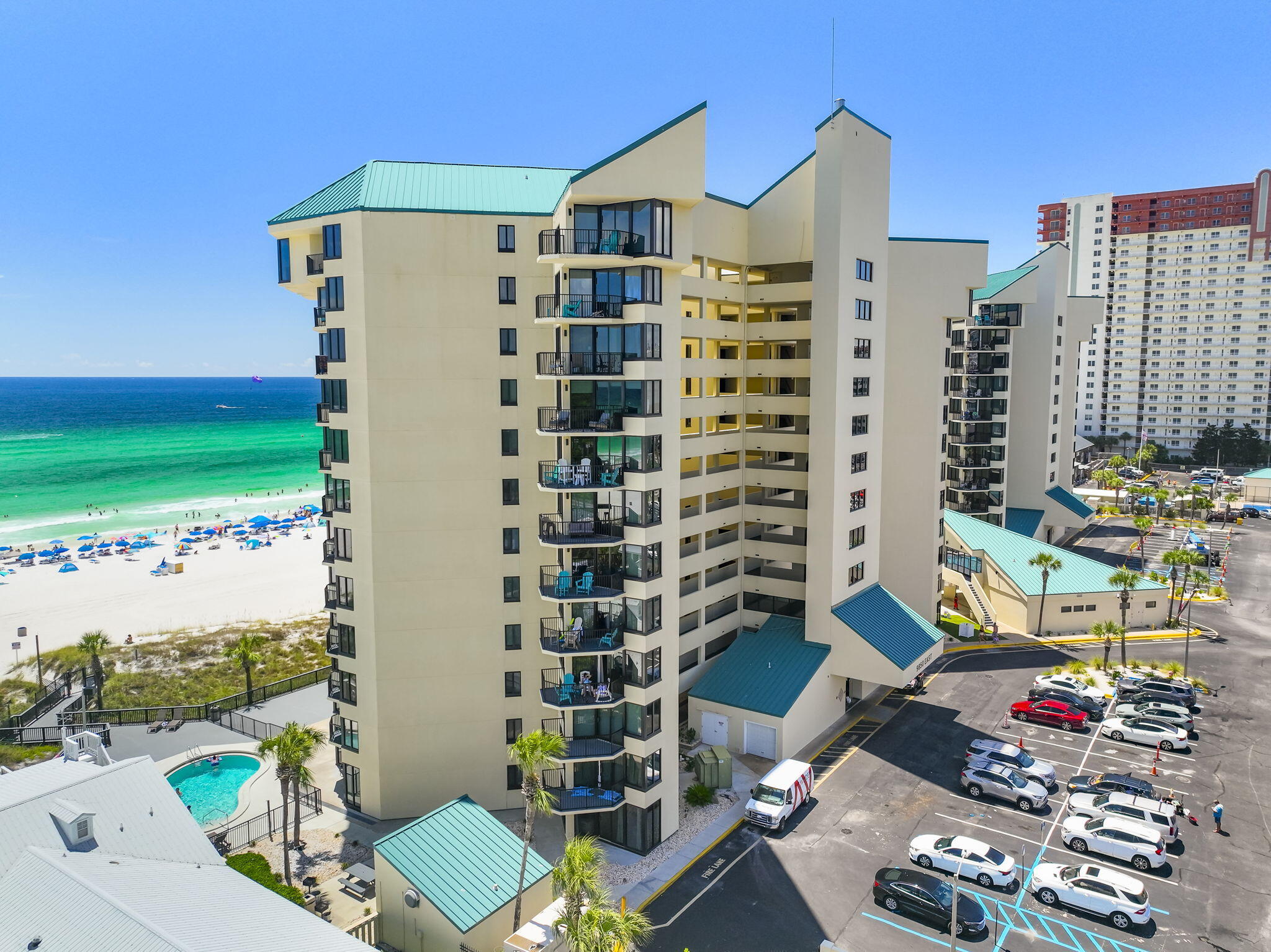 SUNBIRD CONDO - Residential