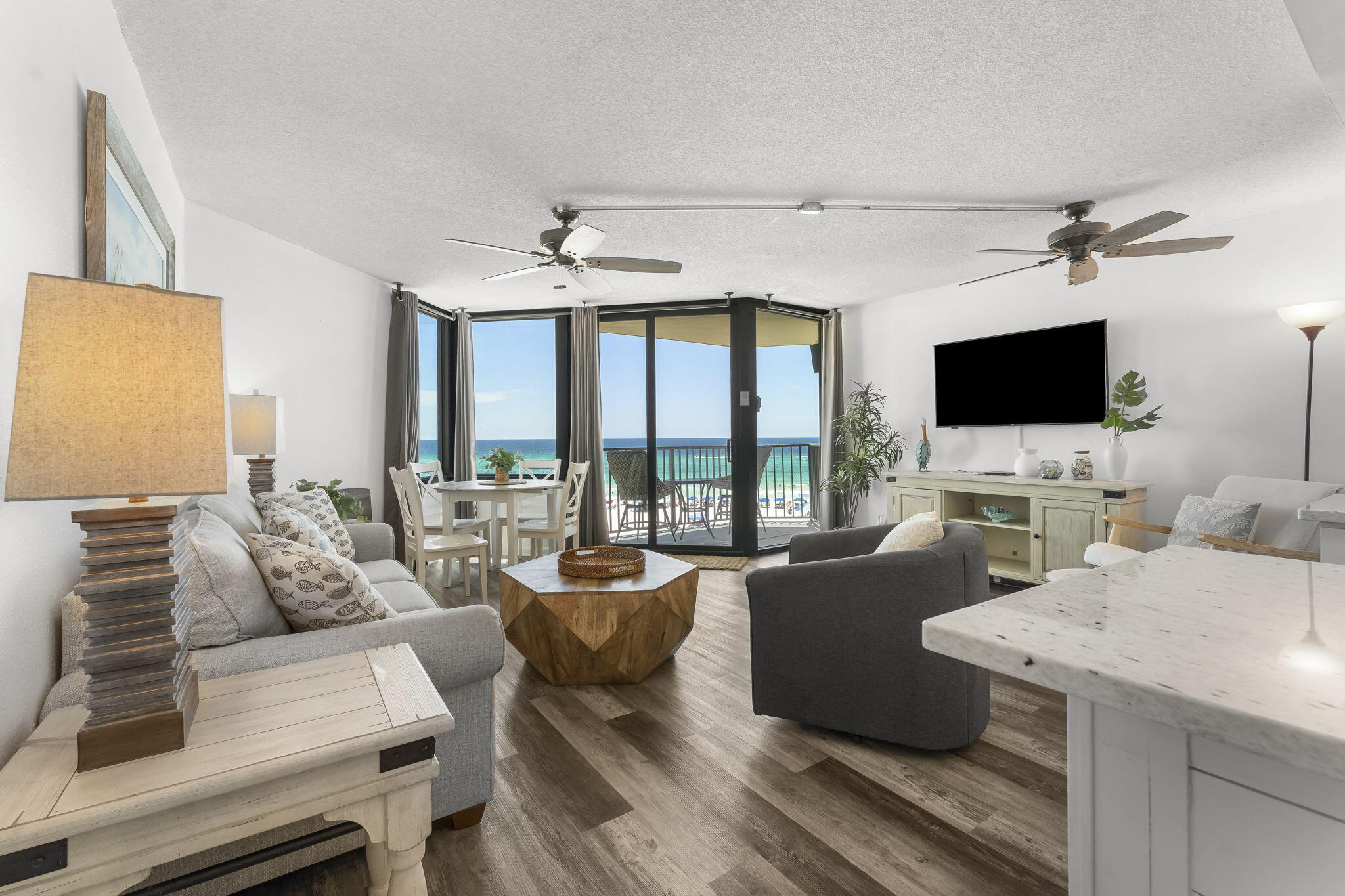 SUNBIRD CONDO - Residential