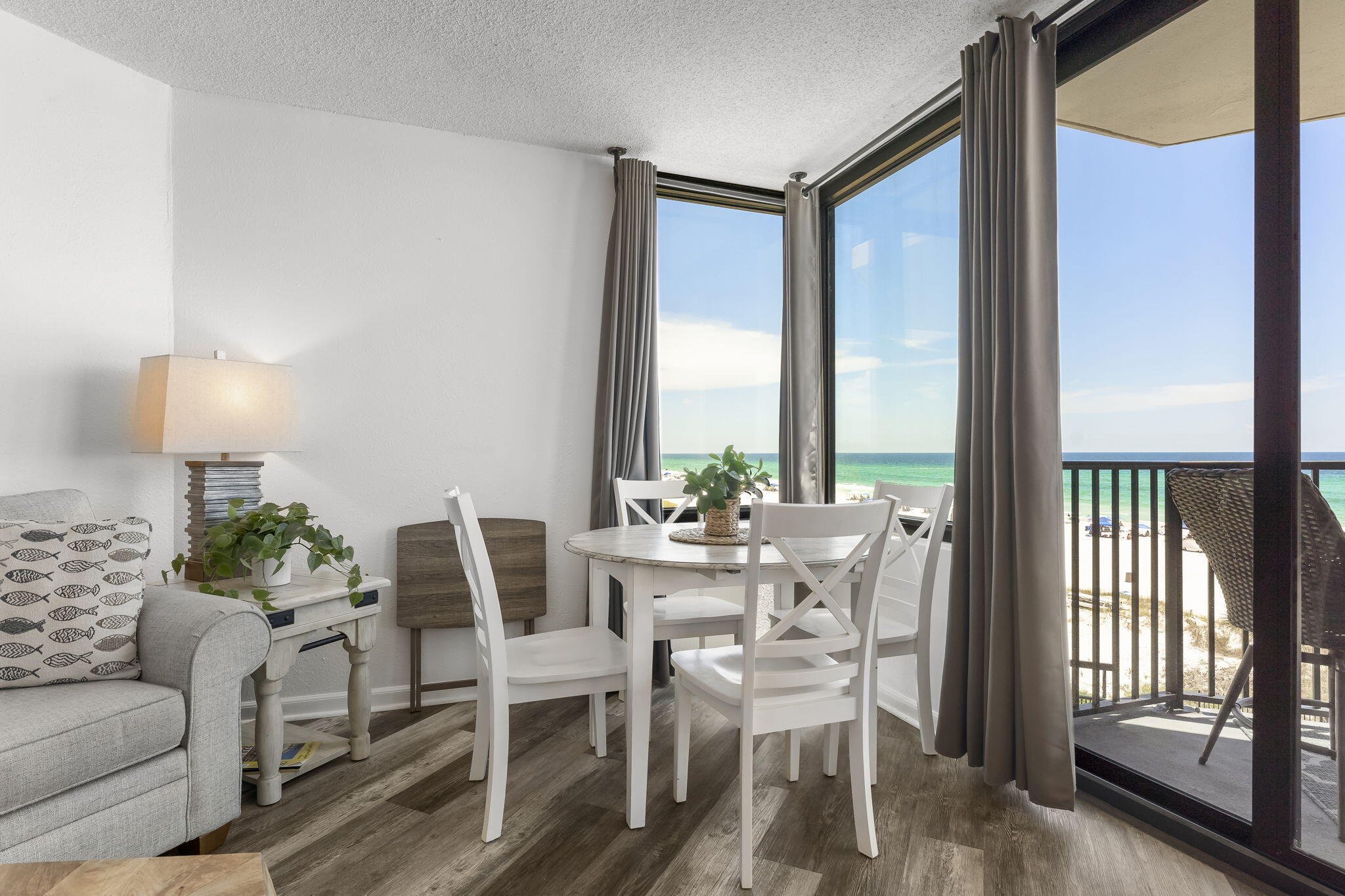 SUNBIRD CONDO - Residential