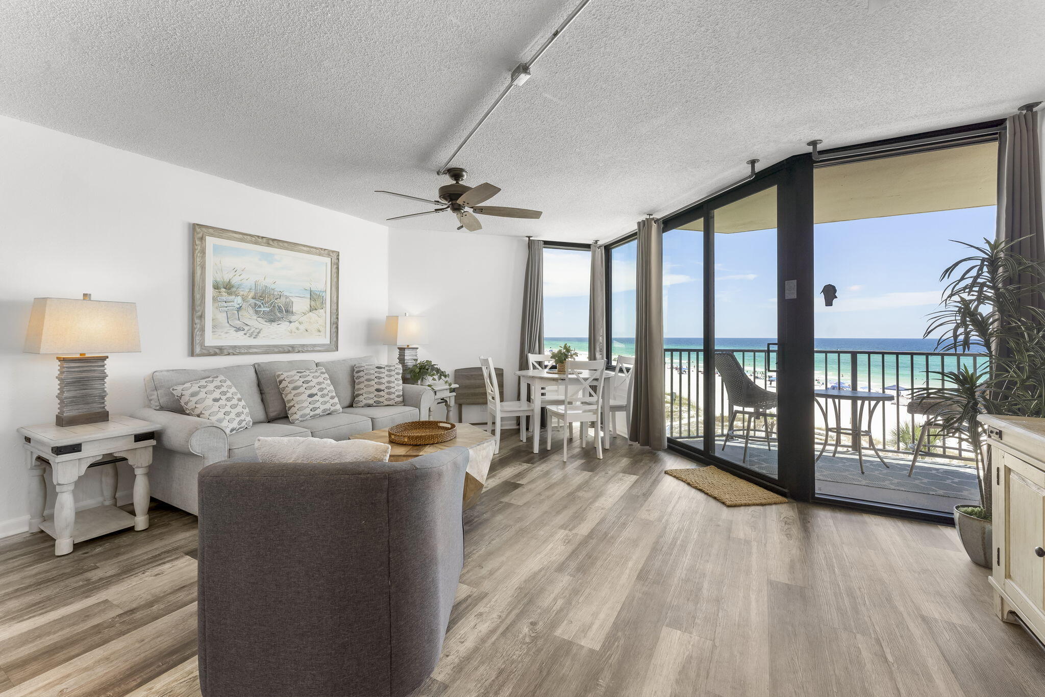 SUNBIRD CONDO - Residential